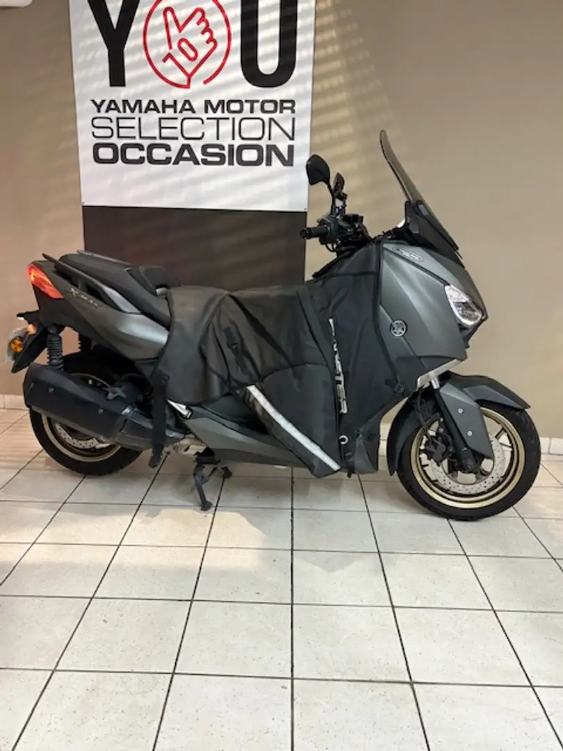 Yamaha X-Max 300 Gris - 1