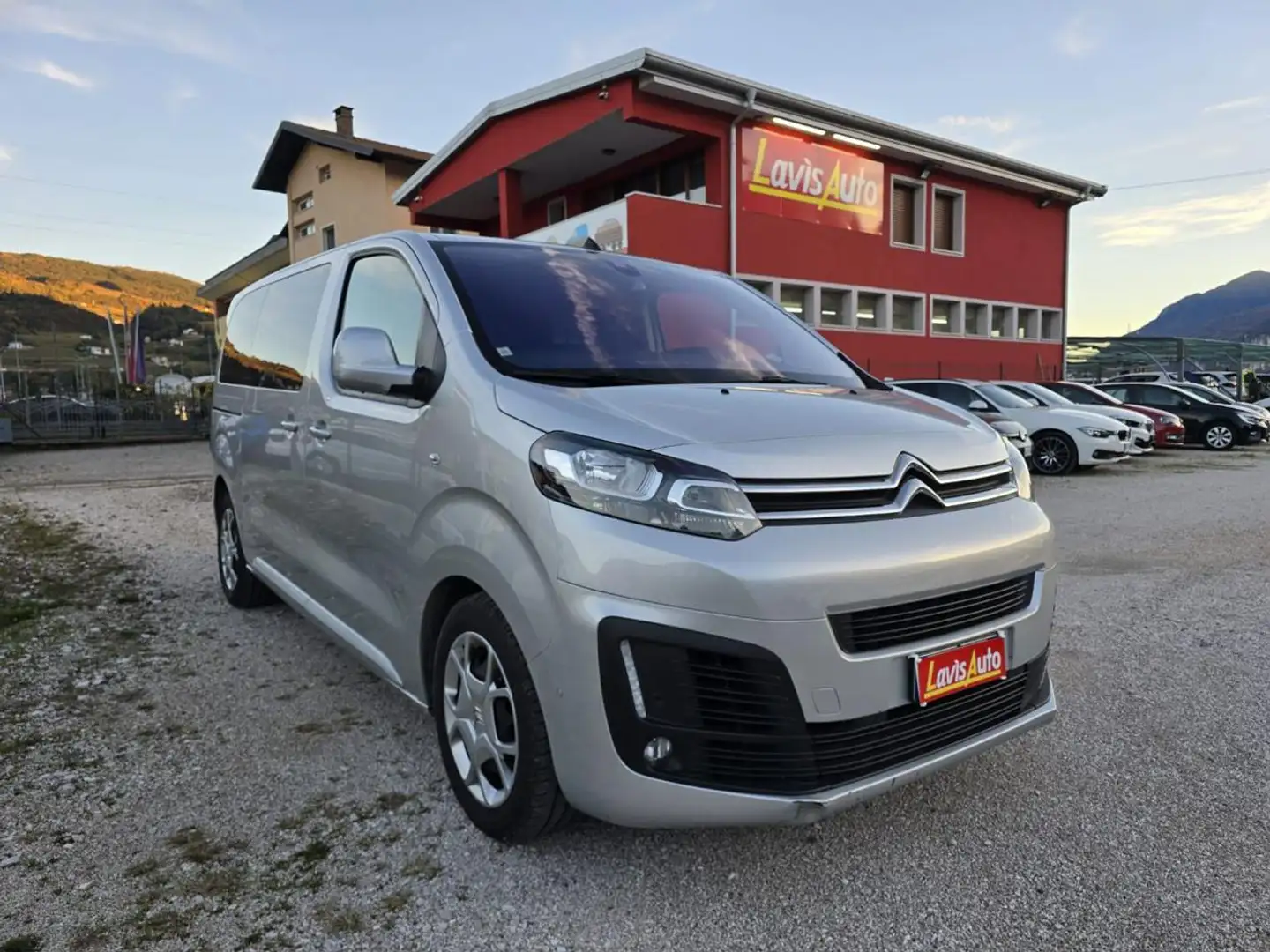Citroen Spacetourer BlueHDi 150 S&S M Feel Grijs - 1