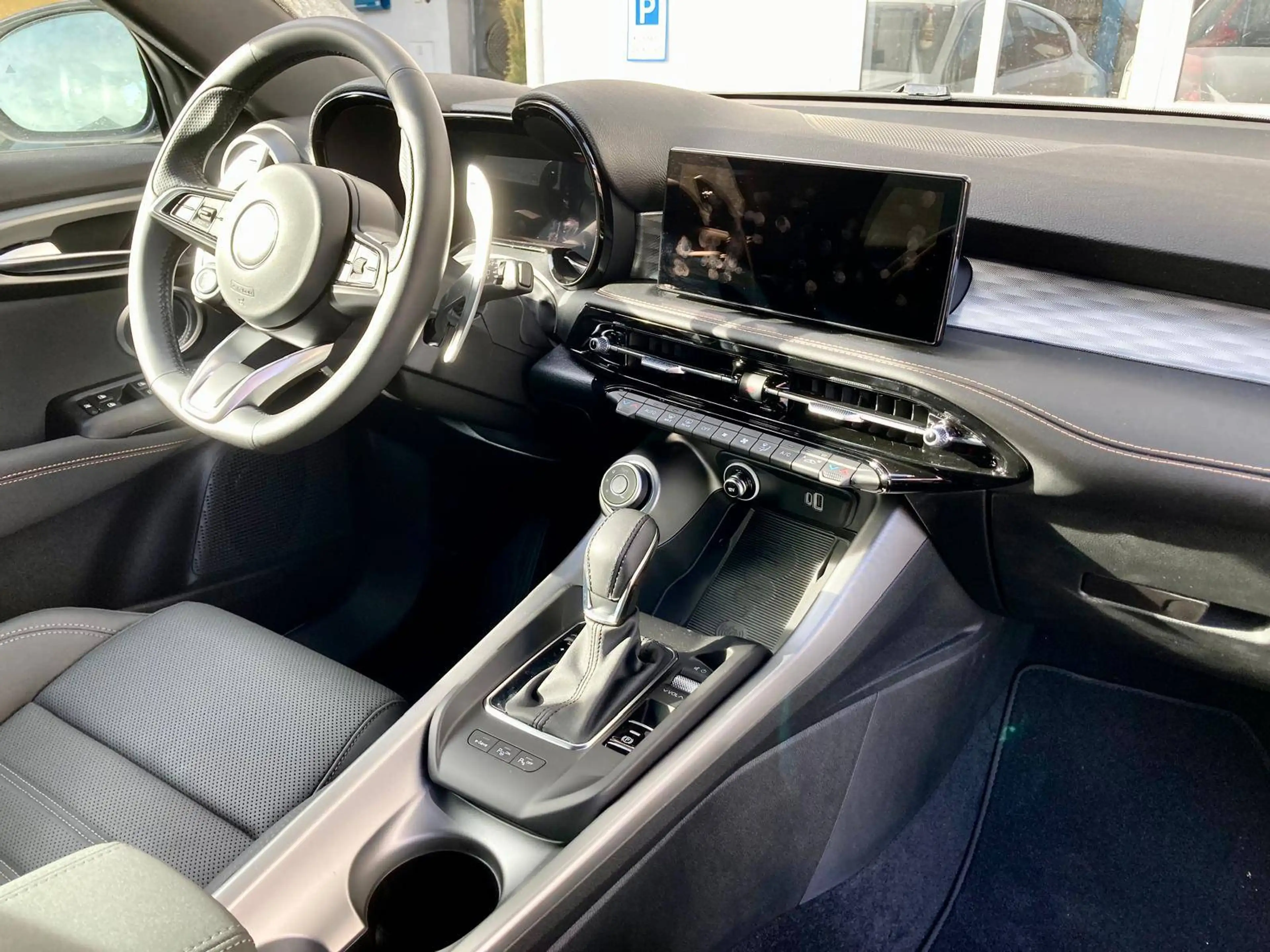 Alfa Romeo Tonale Tonale Veloce 1.3 T4 PHEV VGT e-AWD Veloce — photo 4