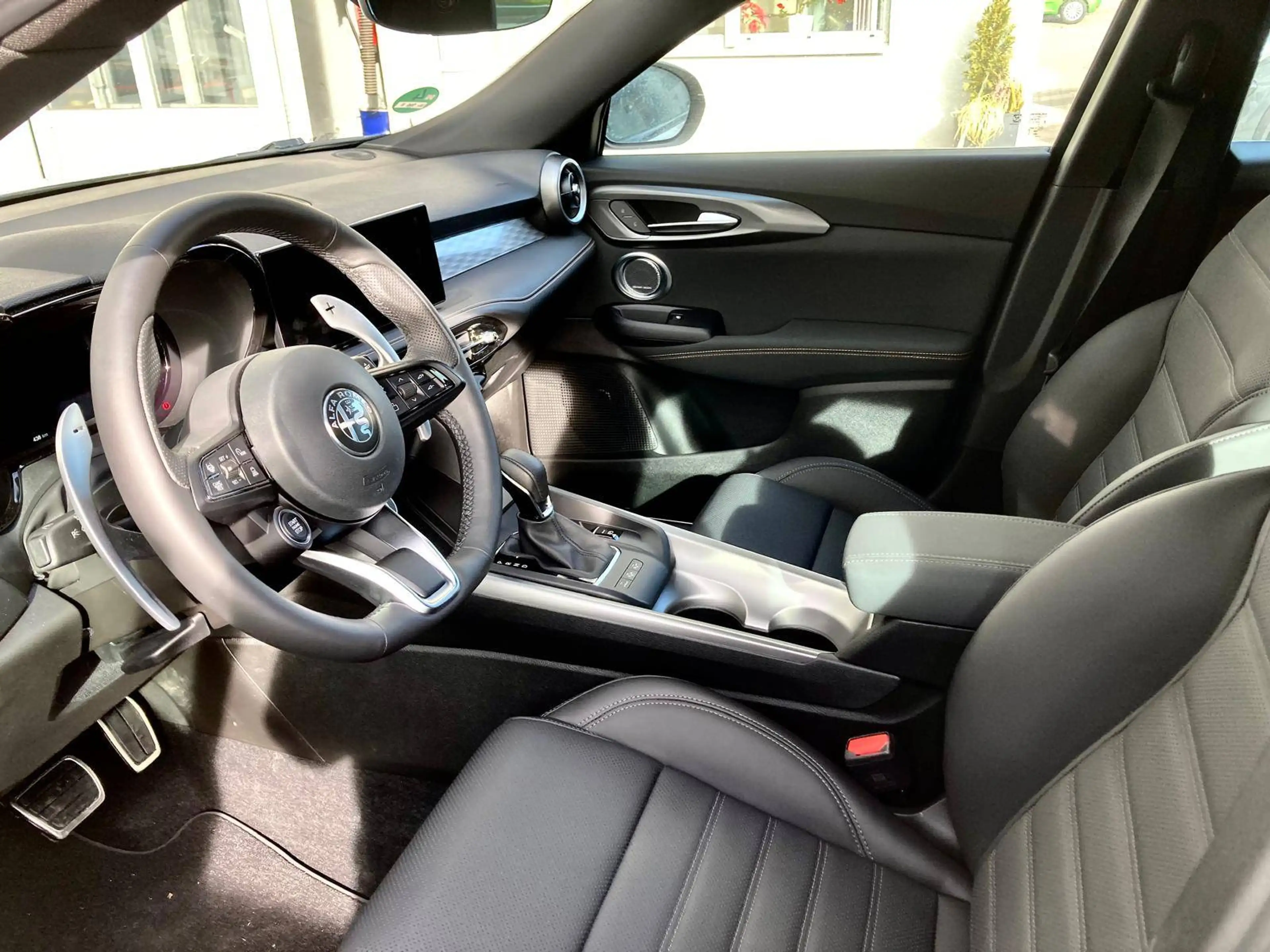 Alfa Romeo Tonale Tonale Veloce 1.3 T4 PHEV VGT e-AWD Veloce — photo 6