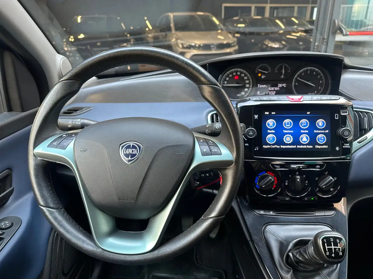 Lancia Ypsilon 2024 — фото 9