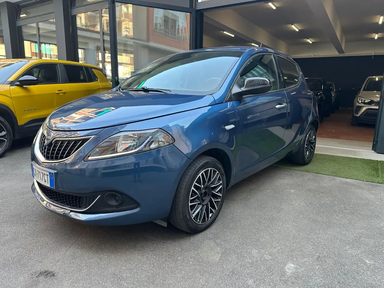 Lancia Ypsilon 2024