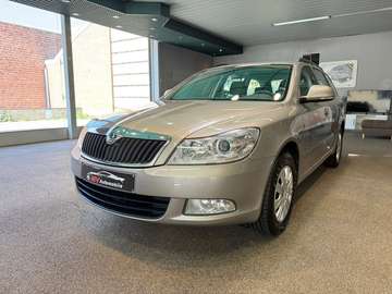 SW 1.2TSI Ambiente * Clim auto * 1er prop
