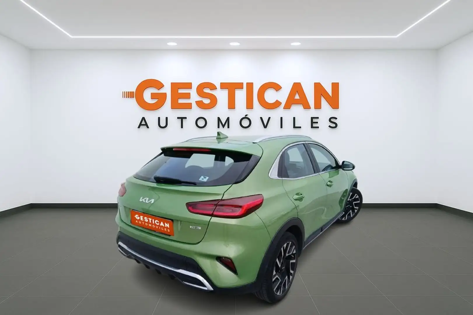 Kia XCeed 1.6 PHEV eTech Aut. Verde - 2