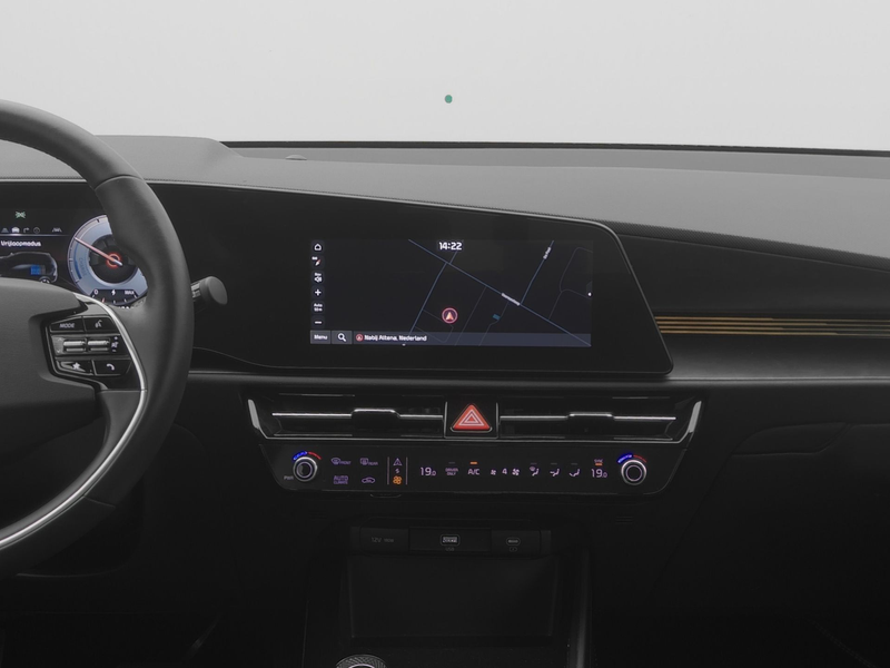 Kia e-Niro EV DynamicLine 64.8 kWh | CAMERA | ADAPTIVE | STOE — photo 9
