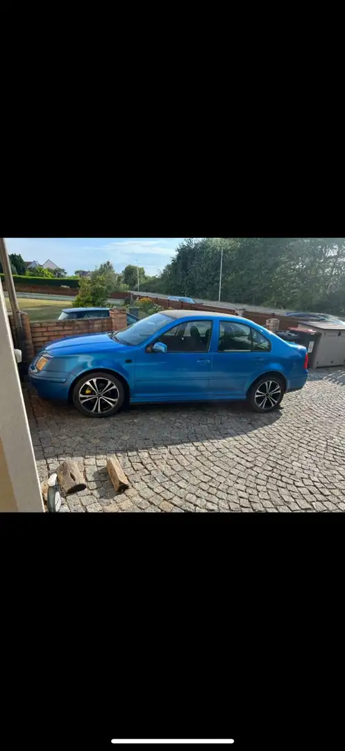 Volkswagen Bora 1.9 TDI Sport Edition Blau - 2