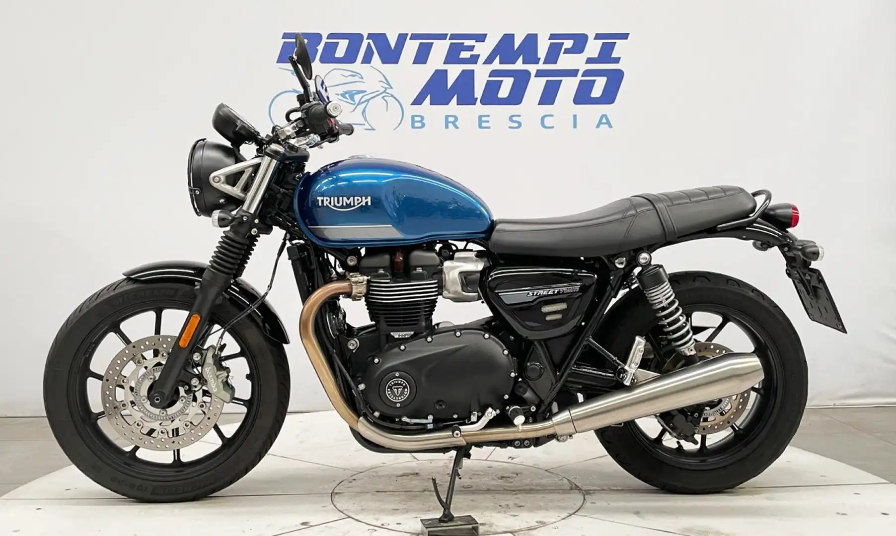 Triumph Street Twin 2022 - SOLO 12000 KM !!! Niebieski - 2