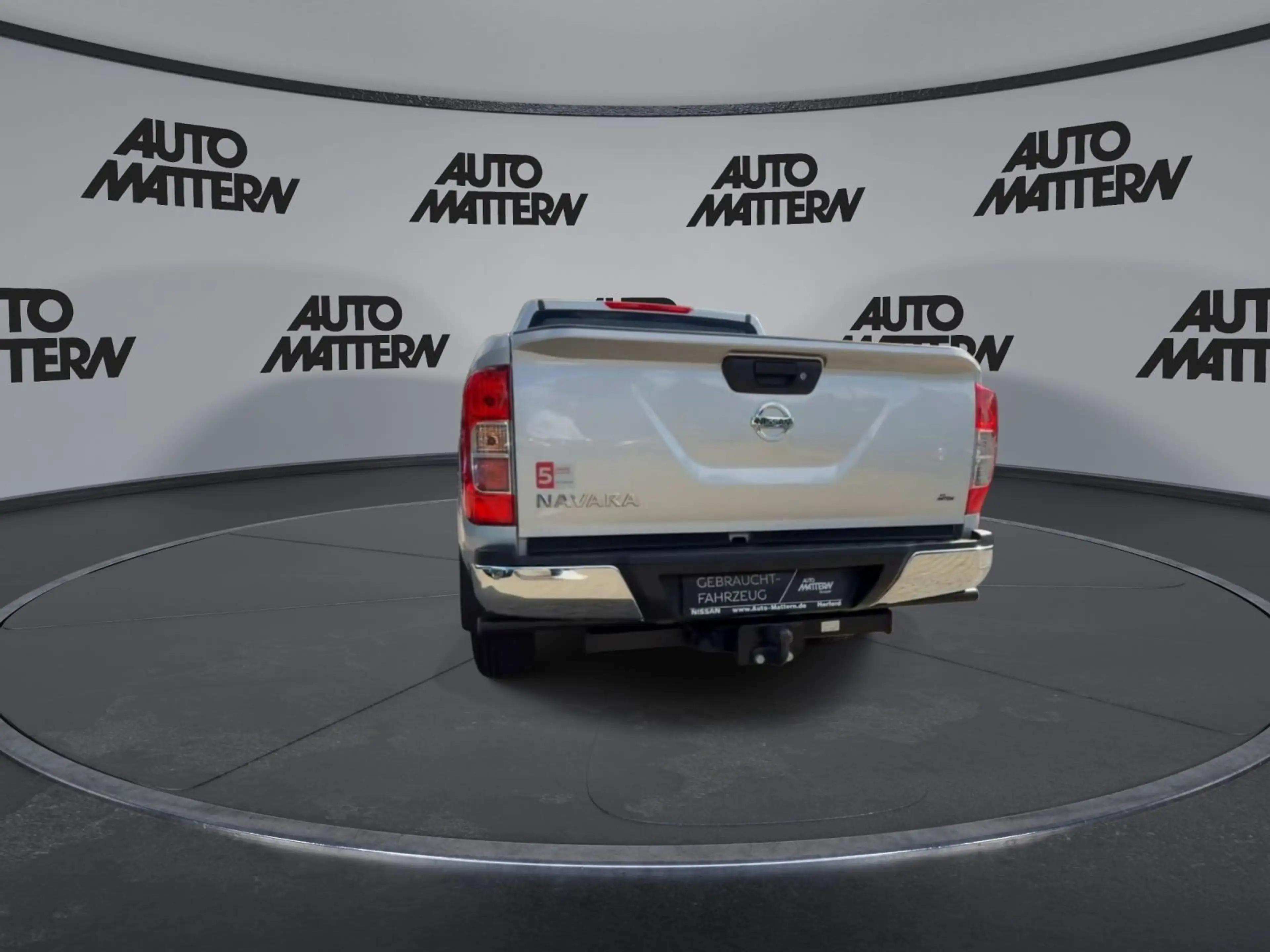 Nissan Navara 4x4 2.3 dCi Acenta Double Cab — photo 7