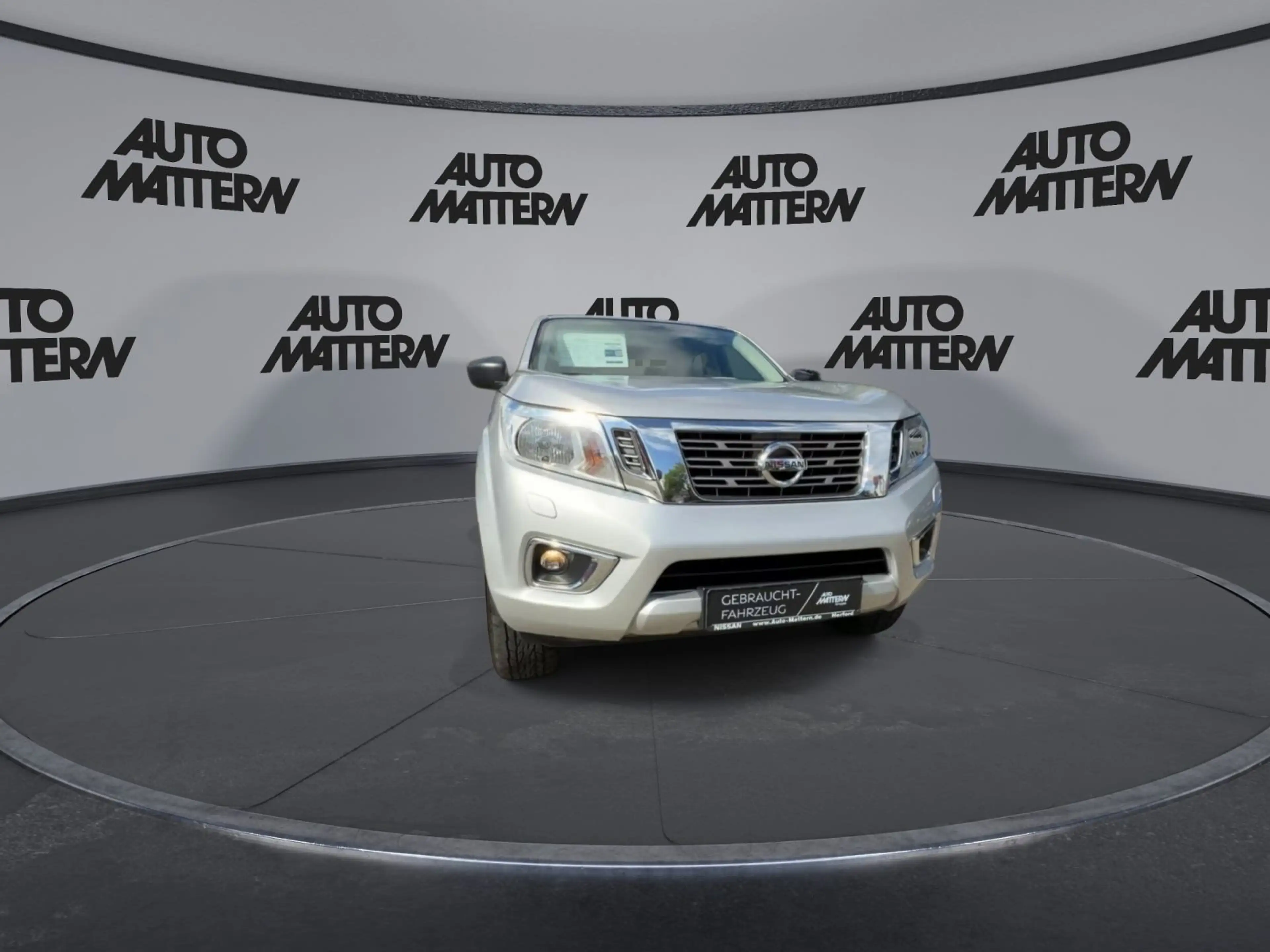 Nissan Navara 4x4 2.3 dCi Acenta Double Cab — photo 3