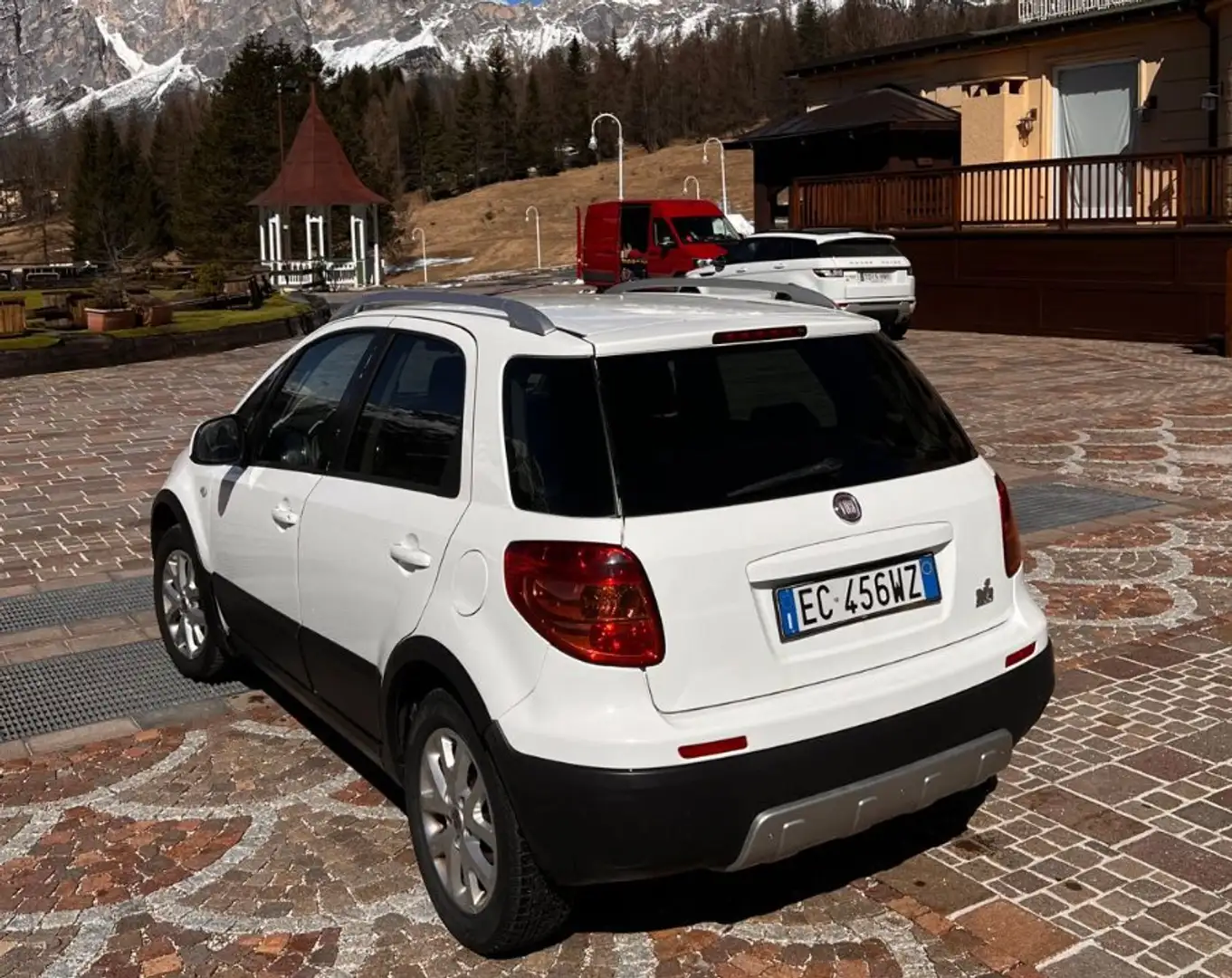 Fiat Sedici Sedici 2.0 mjt Emotion 4x4 135cv Blanco - 1