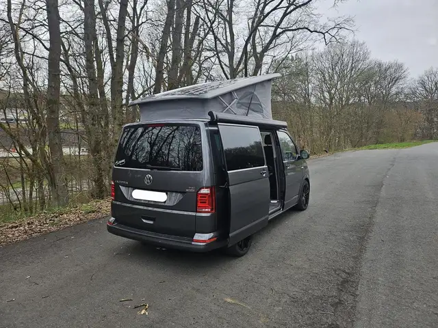 Volkswagen California view 24