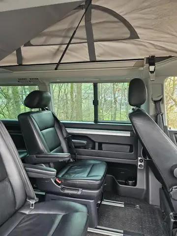 Volkswagen California view 23