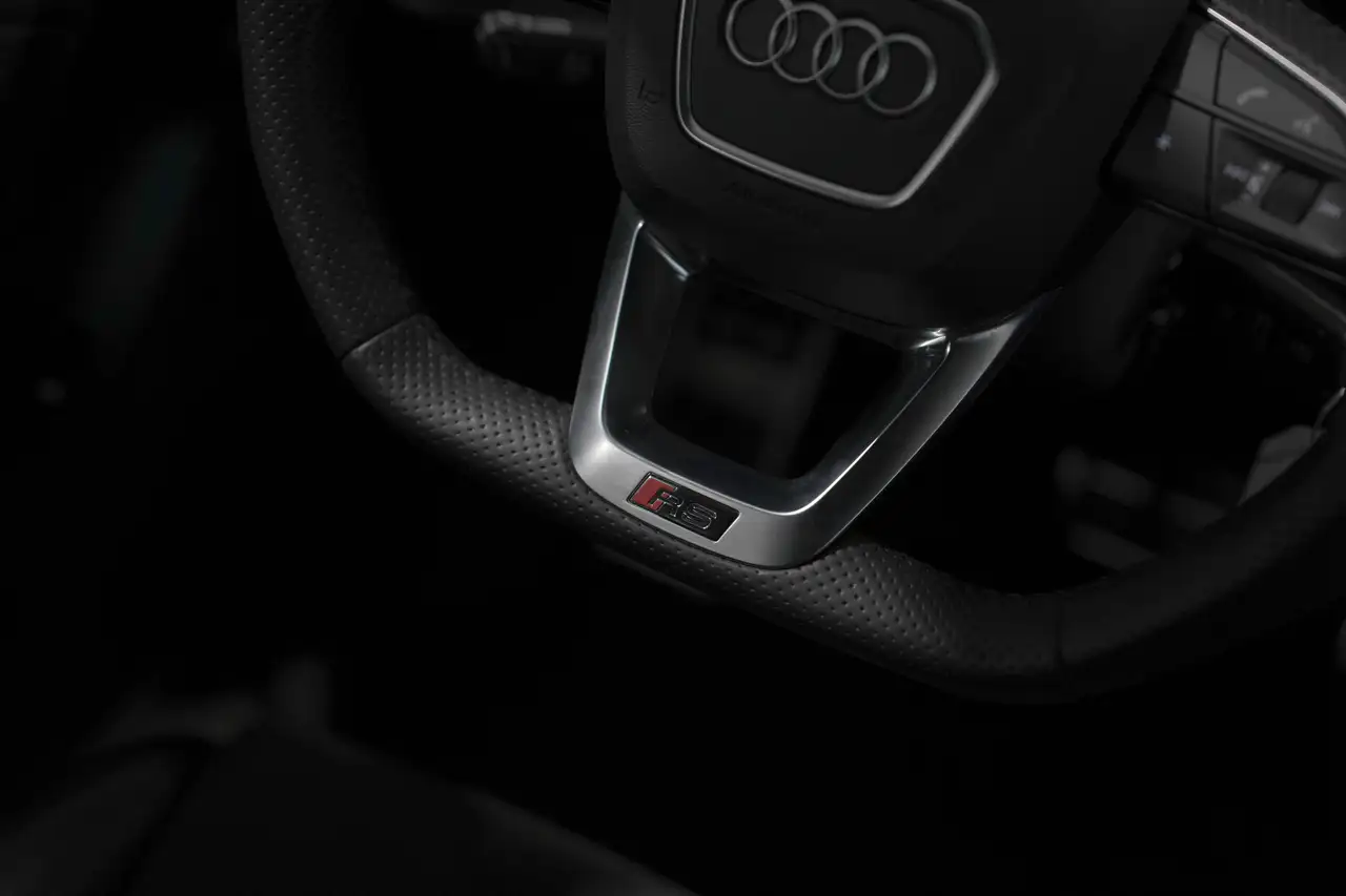 Audi RSQ3 ✖ SPORTBACK BRAND NEW CONDITION CARBON PACK 1 OWNER BLACK PACK ✔, миниатюра 17