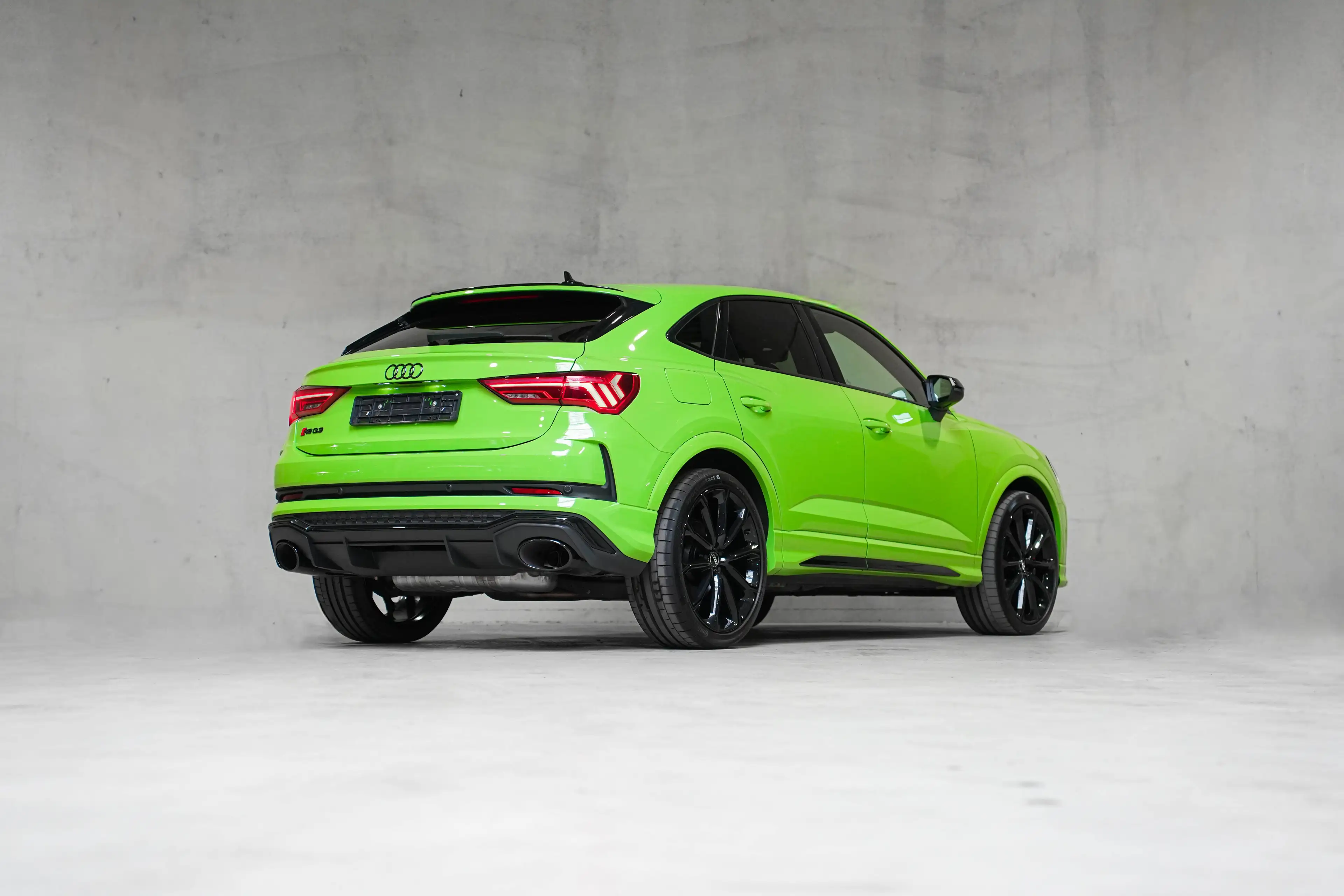 Audi RS Q3 ✖ BRAND NEW CONDITION | CARBON PACK | 1 ONWER | BLACK PACK ✔ — photo 4