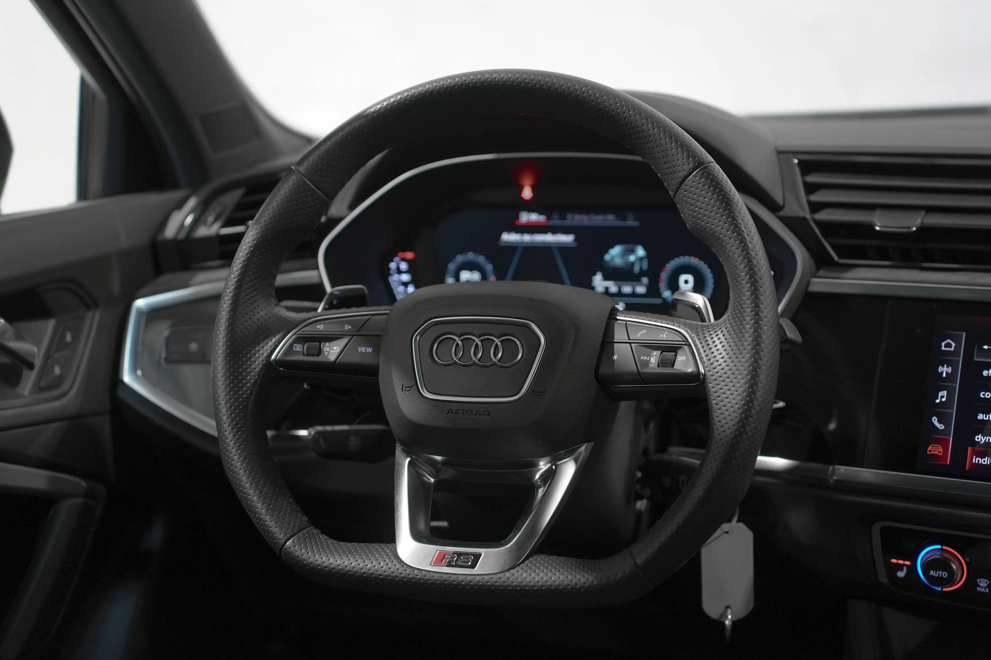 Audi RS Q3 ✖ BRAND NEW CONDITION | CARBON PACK | 1 ONWER | BLACK PACK ✔ — photo 13