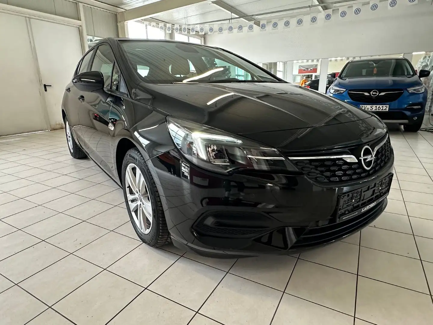 Opel Astra K 1.2 Edition -SHZ-KAMERA-PDC-KLIMA-LED Noir - 1