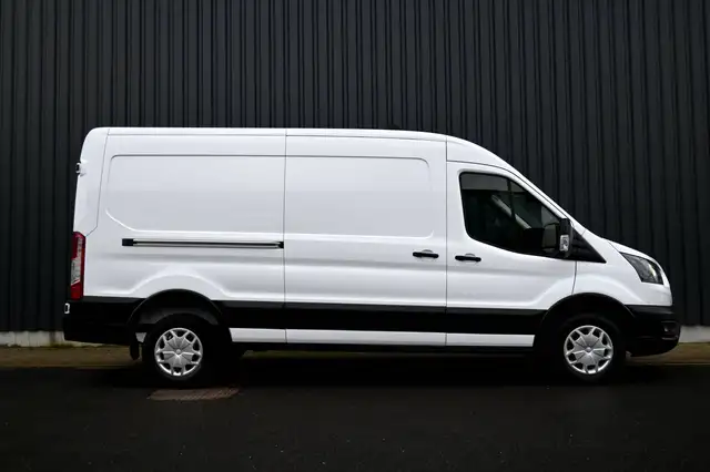 Ford Transit view 8