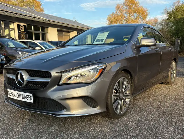 Mercedes-Benz CLA 250 Urban, 1. Hand, sehr gepflegt
