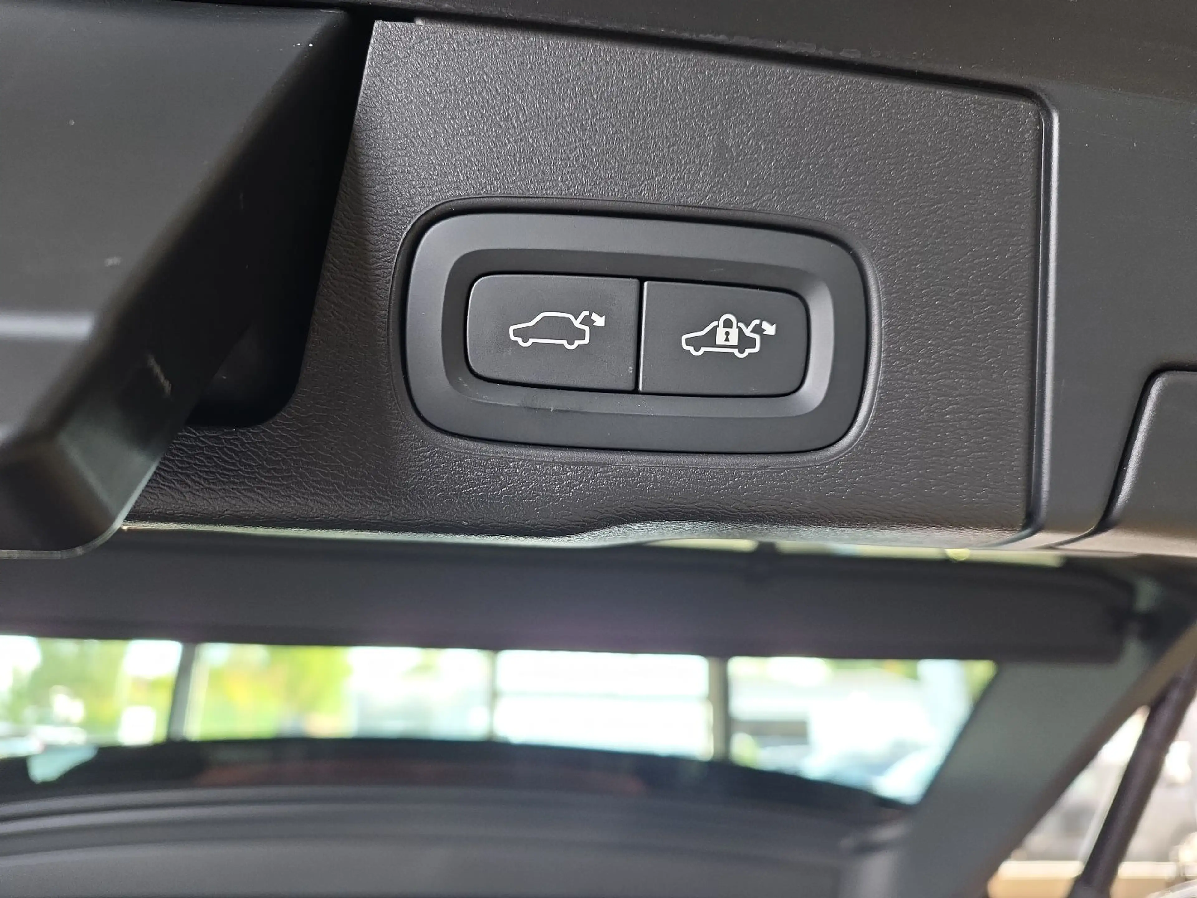 Volvo XC60 T8 Plus Black Edition Recharge AWD Kamera — photo 15
