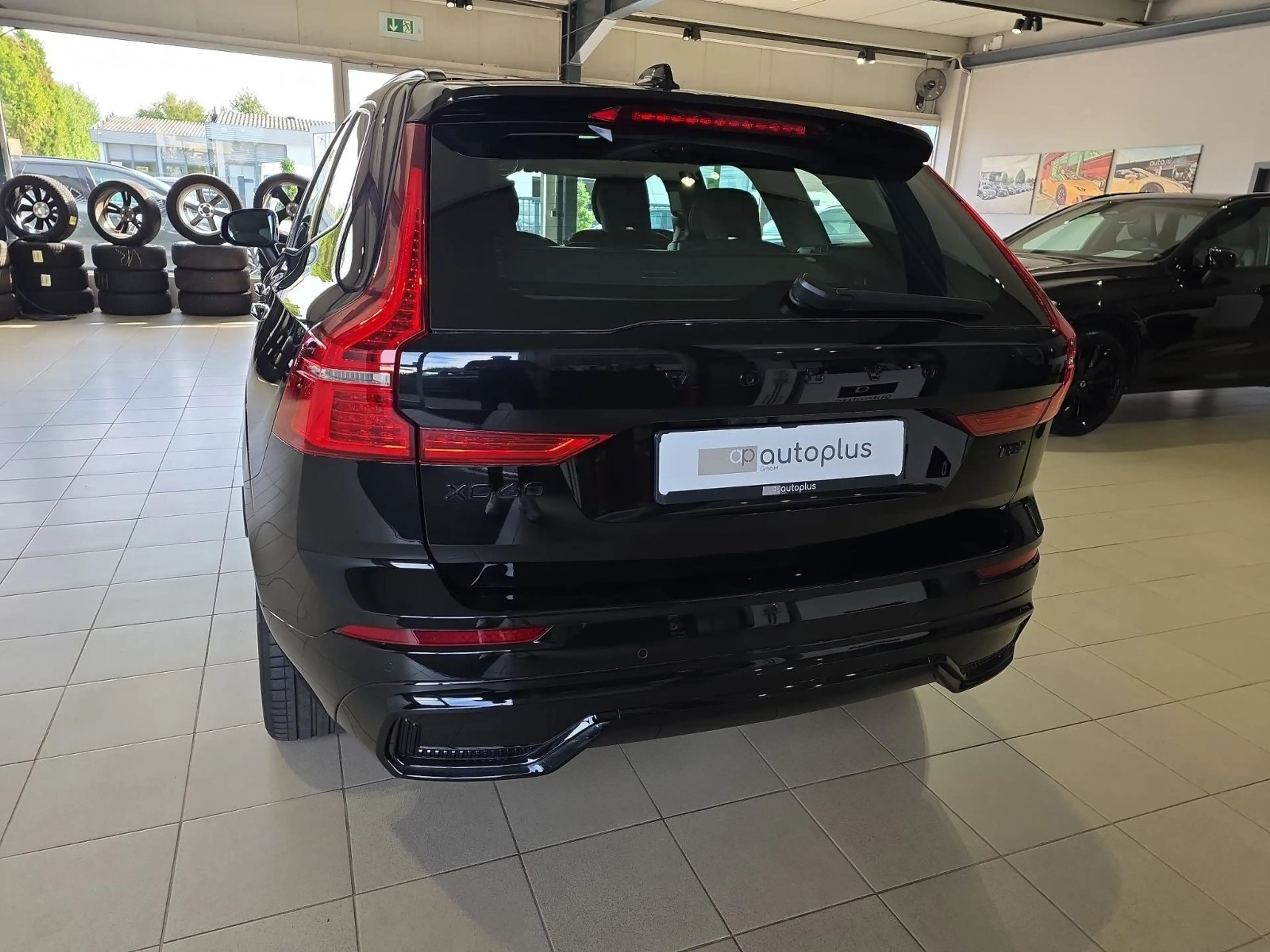 Volvo XC60 T8 Plus Black Edition Recharge AWD Kamera — photo 9