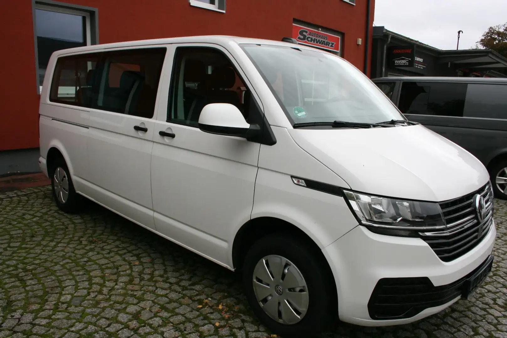 Volkswagen T6 Kombi T6.1  Kombi lang 9-Sitzer NAVI Blanc - 2