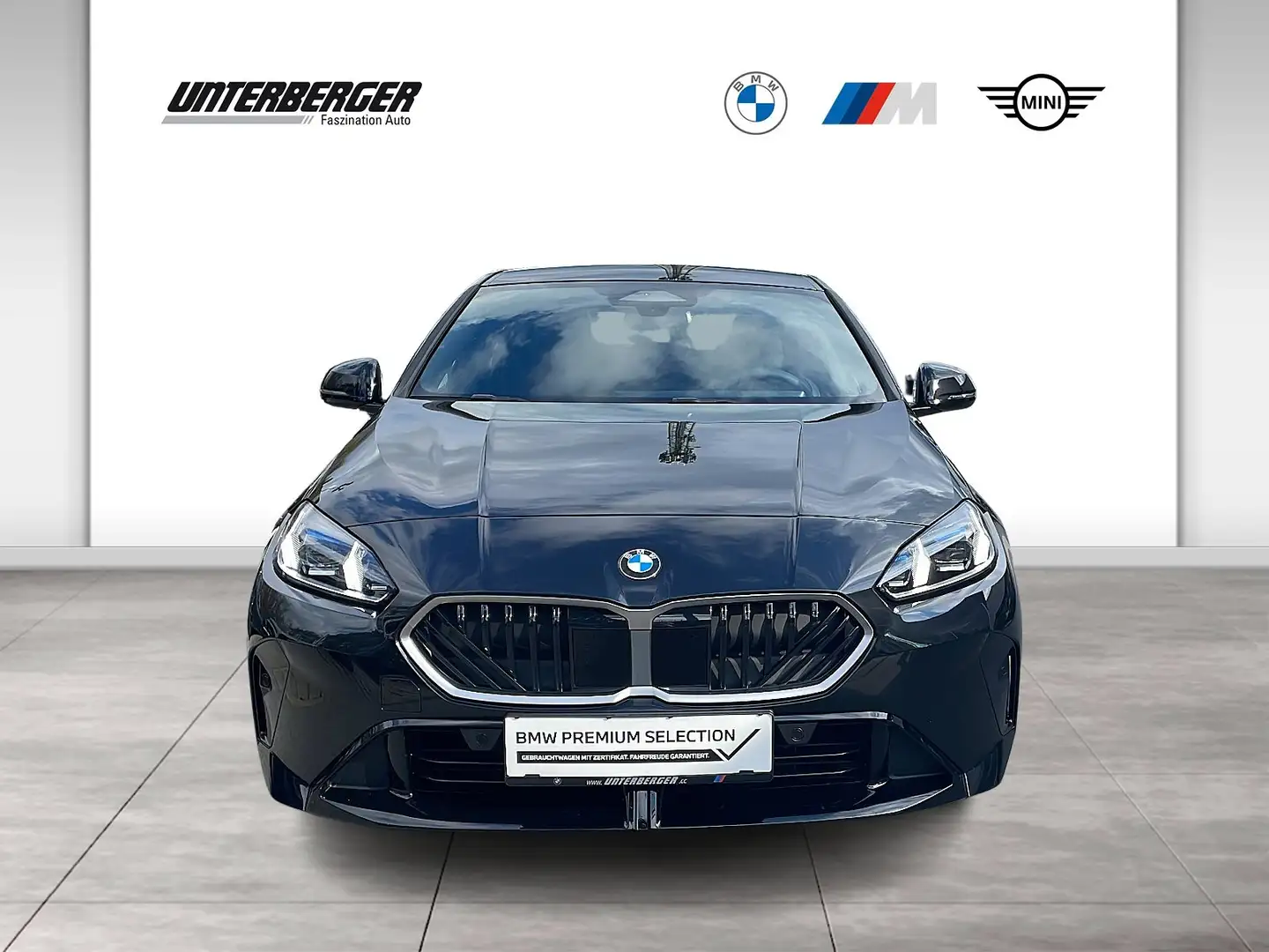 BMW 220 d Gran Coupe // M Sportpaket // LED // Driving Ass Schwarz - 2