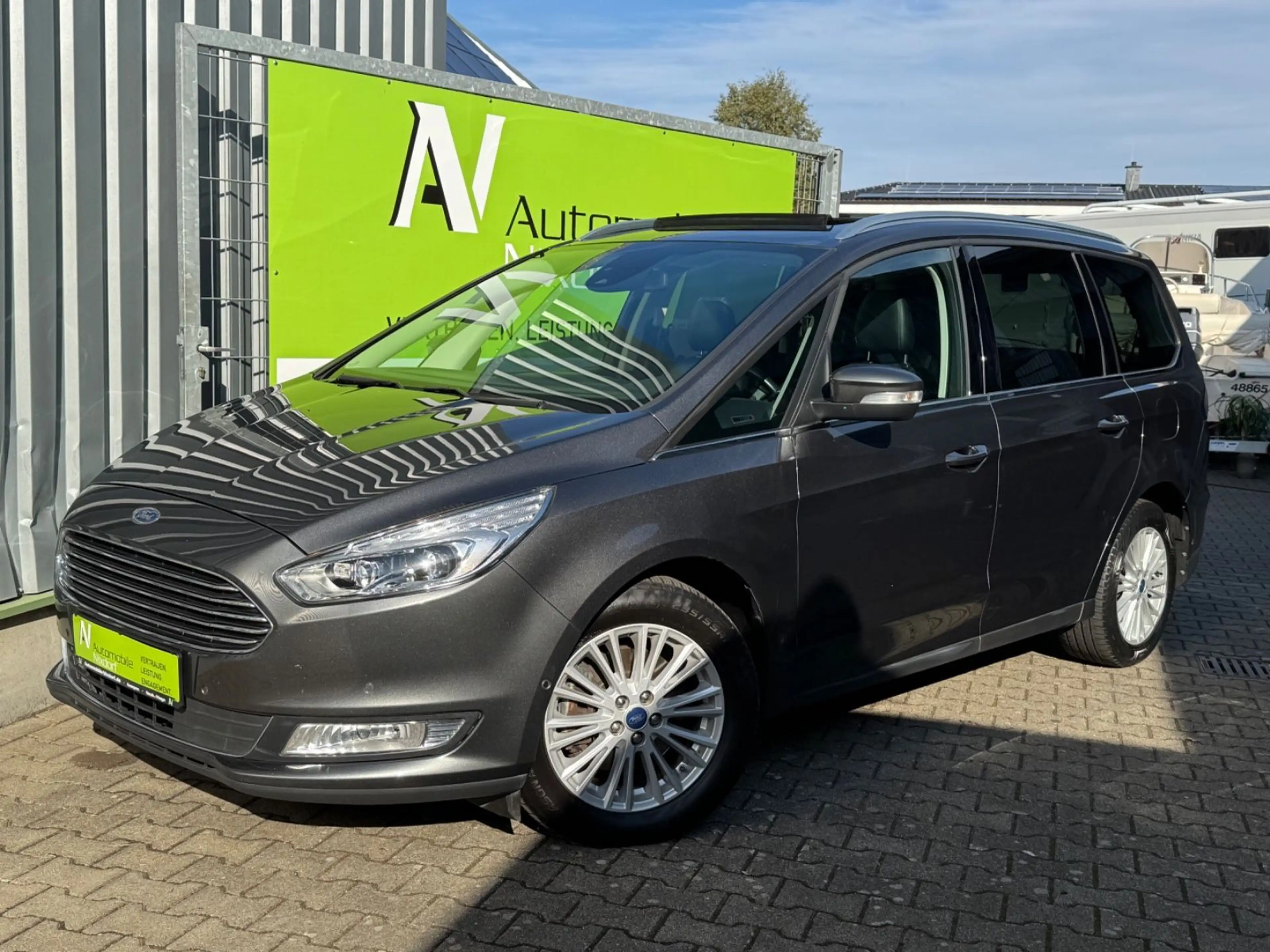 Ford Galaxy Titanium VOLL!! Navi, Leder, AHK, P-Dach — photo 8