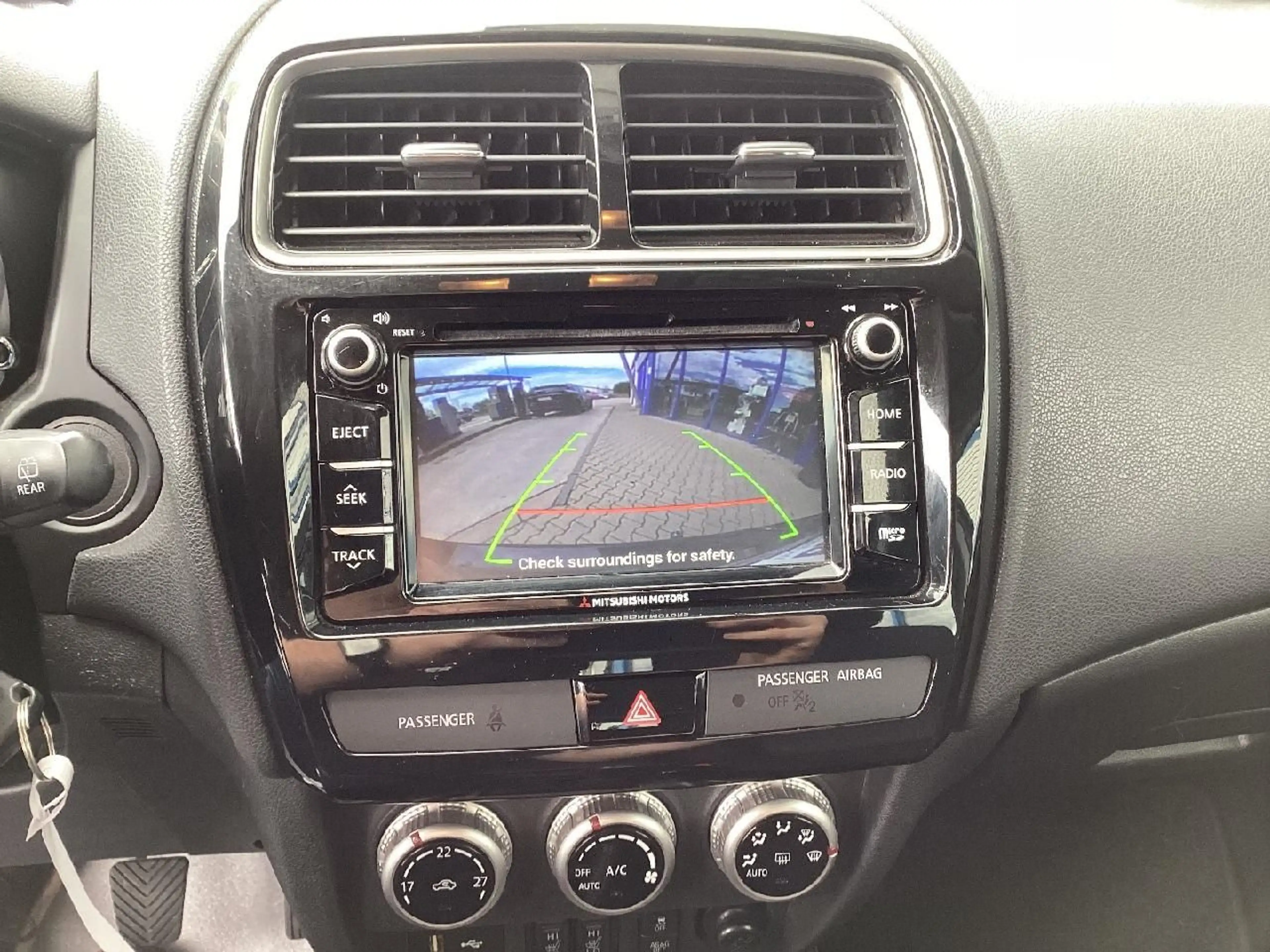Mitsubishi ASX Intro Edition 2WD — photo 13