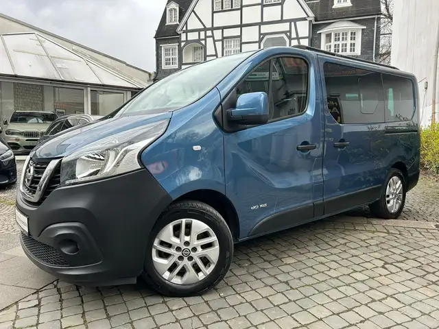 Nissan NV300 L1H1 2,7t PREMIUM Navi/Kamera/8 Sitze