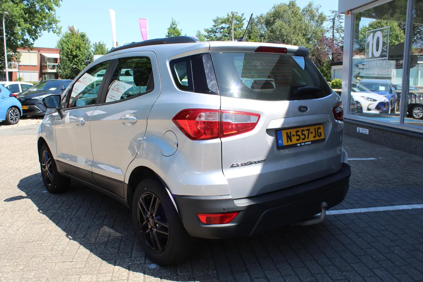 Ford EcoSport 1.0 ECOBOOST TITANIUM TREKHAAK CRUISE NAVI APPLE/A Grijs - 2