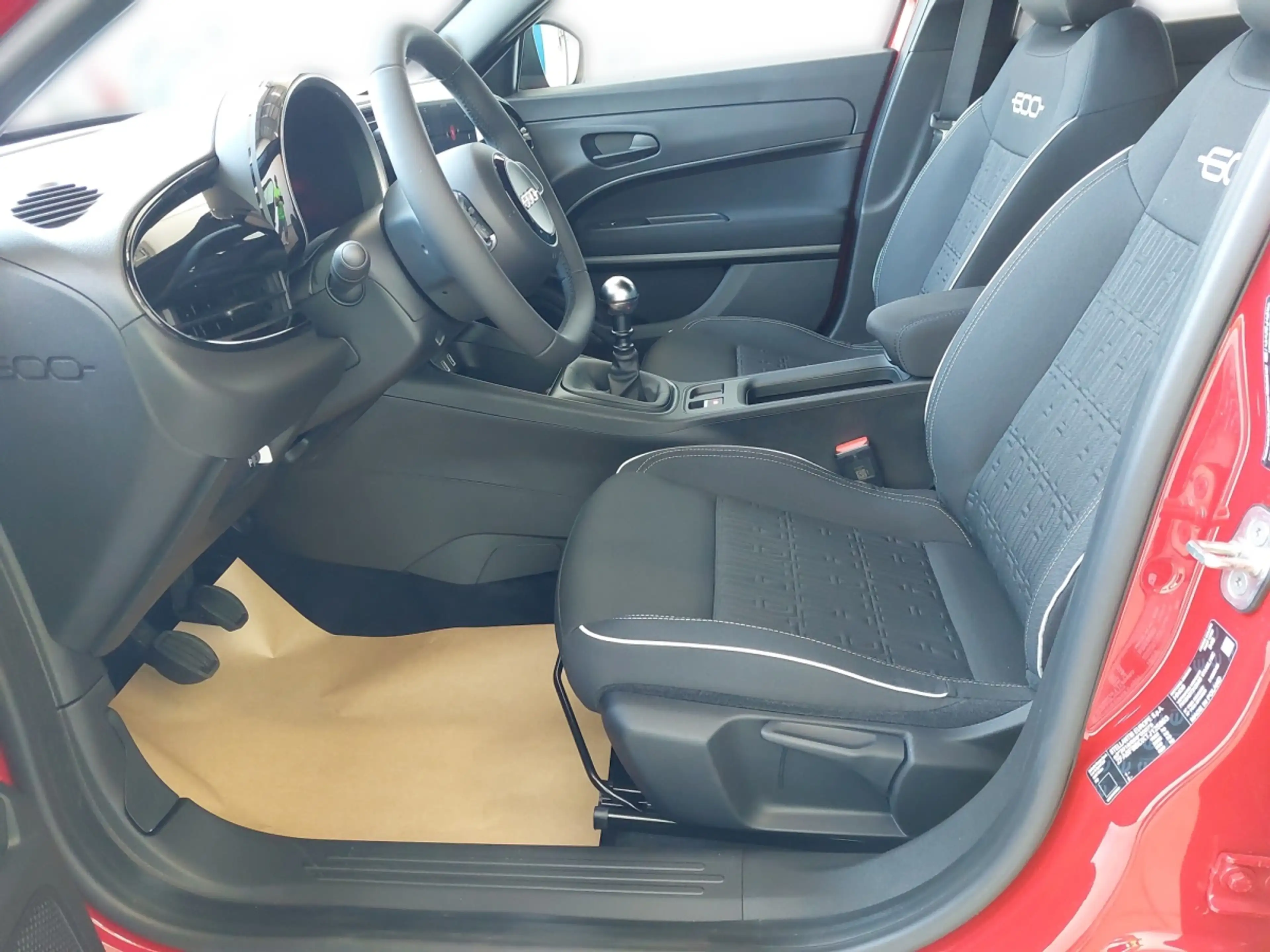 Fiat 600 STREET Benzin — photo 5