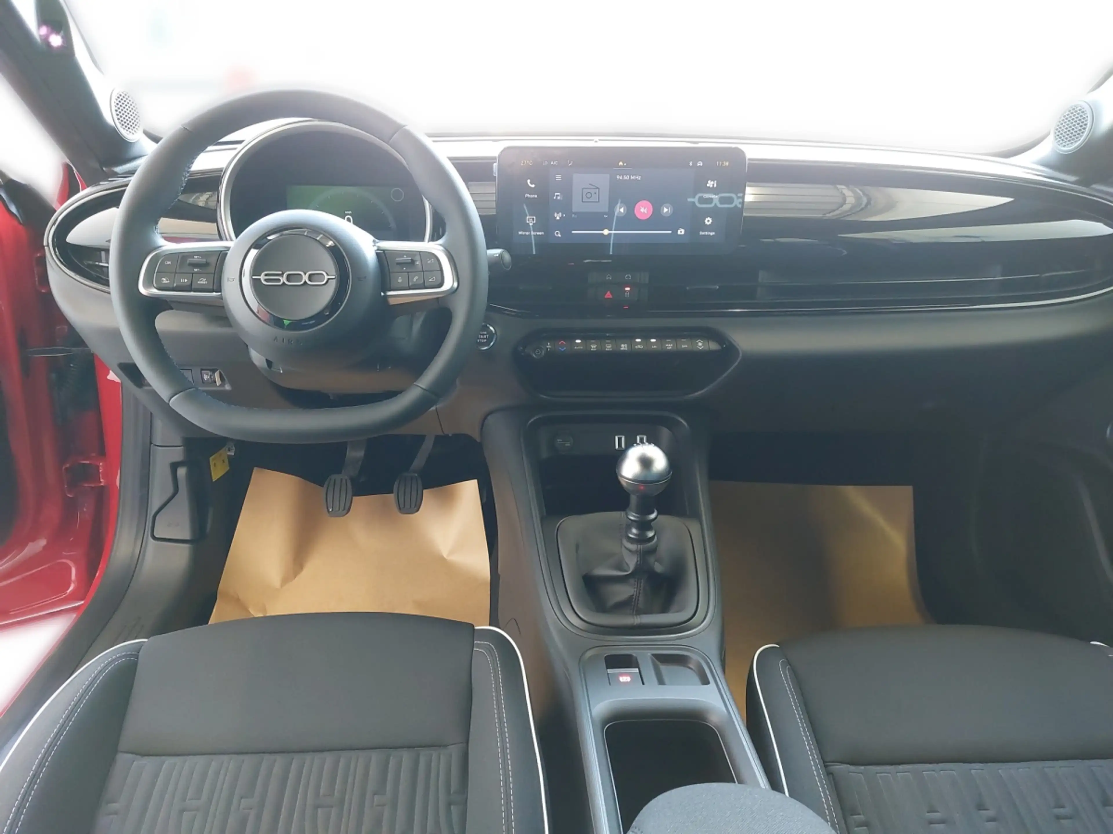 Fiat 600 STREET Benzin — photo 4