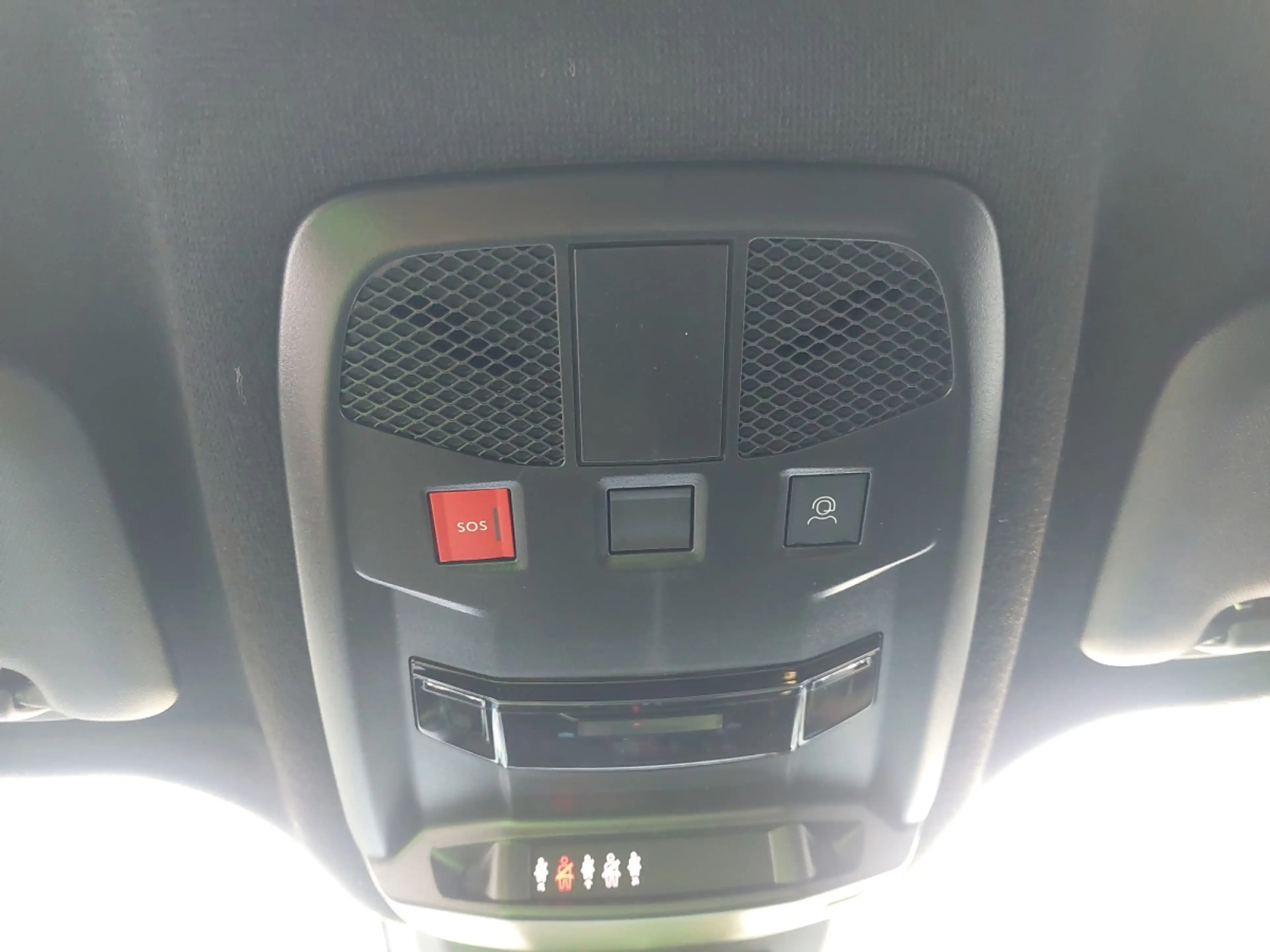 Fiat 600 STREET Benzin — photo 19