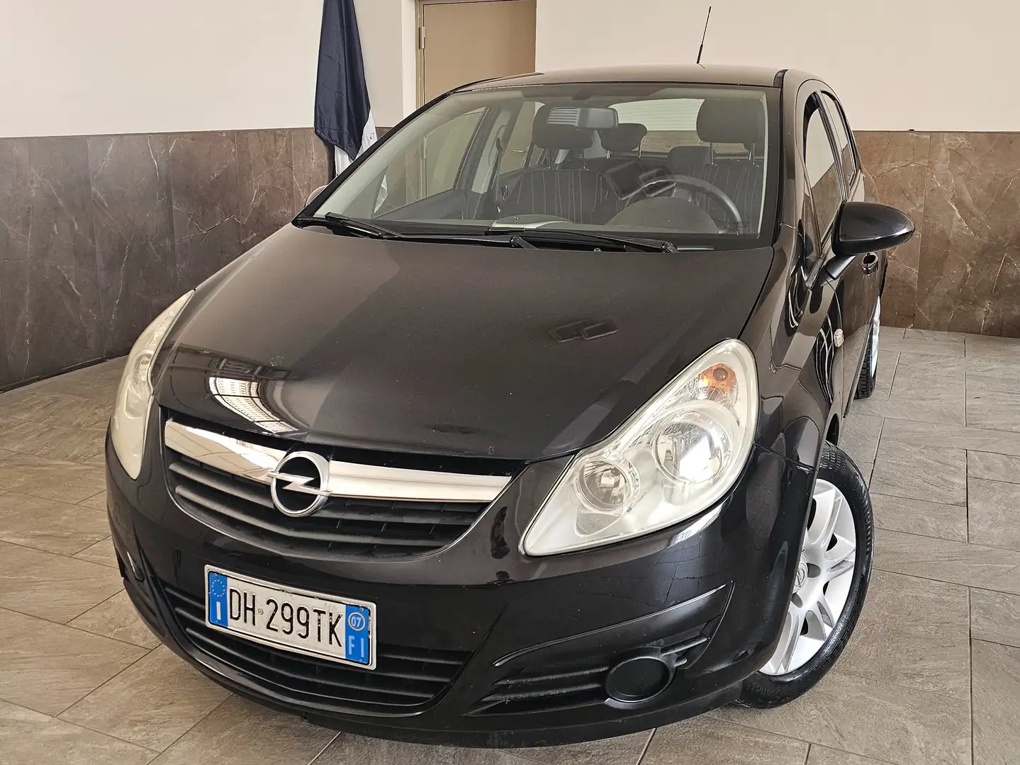 Opel Corsa Corsa IV 2007 5p 1.2 Cosmo BENZINA / GPL Nero - 1