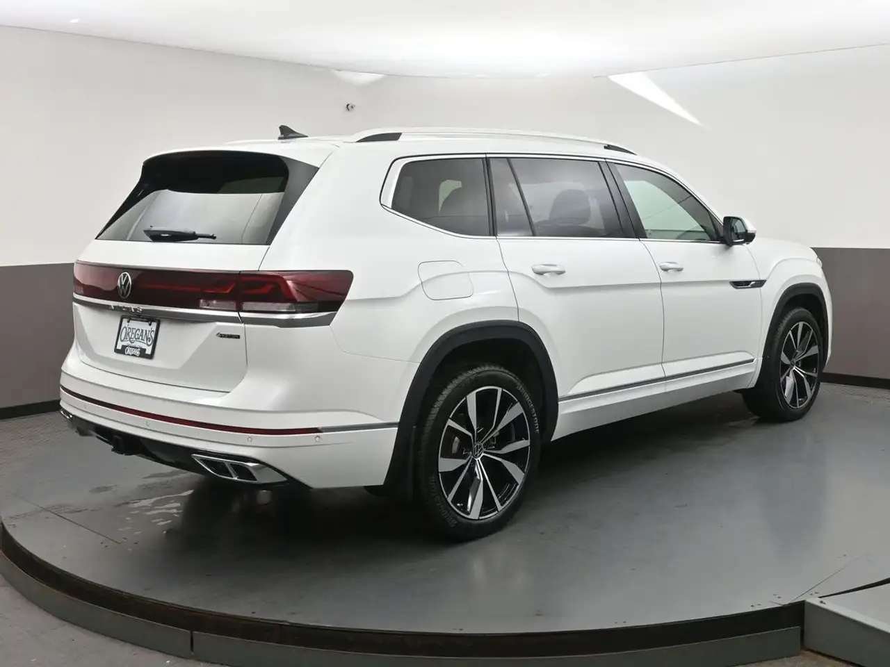 Volkswagen Atlas снимка Volkswagen Atlas