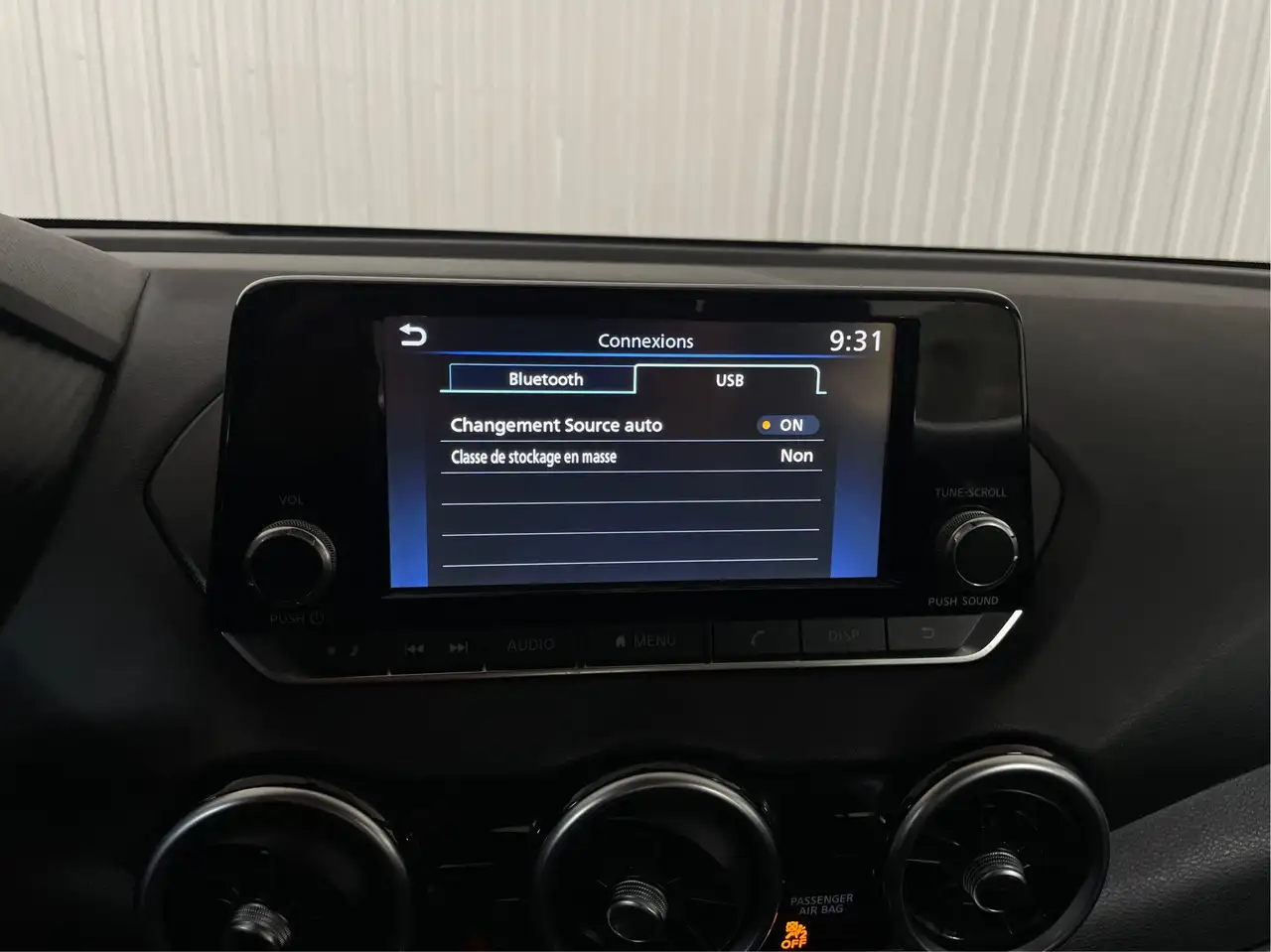 Nissan Sentra снимка Nissan Sentra