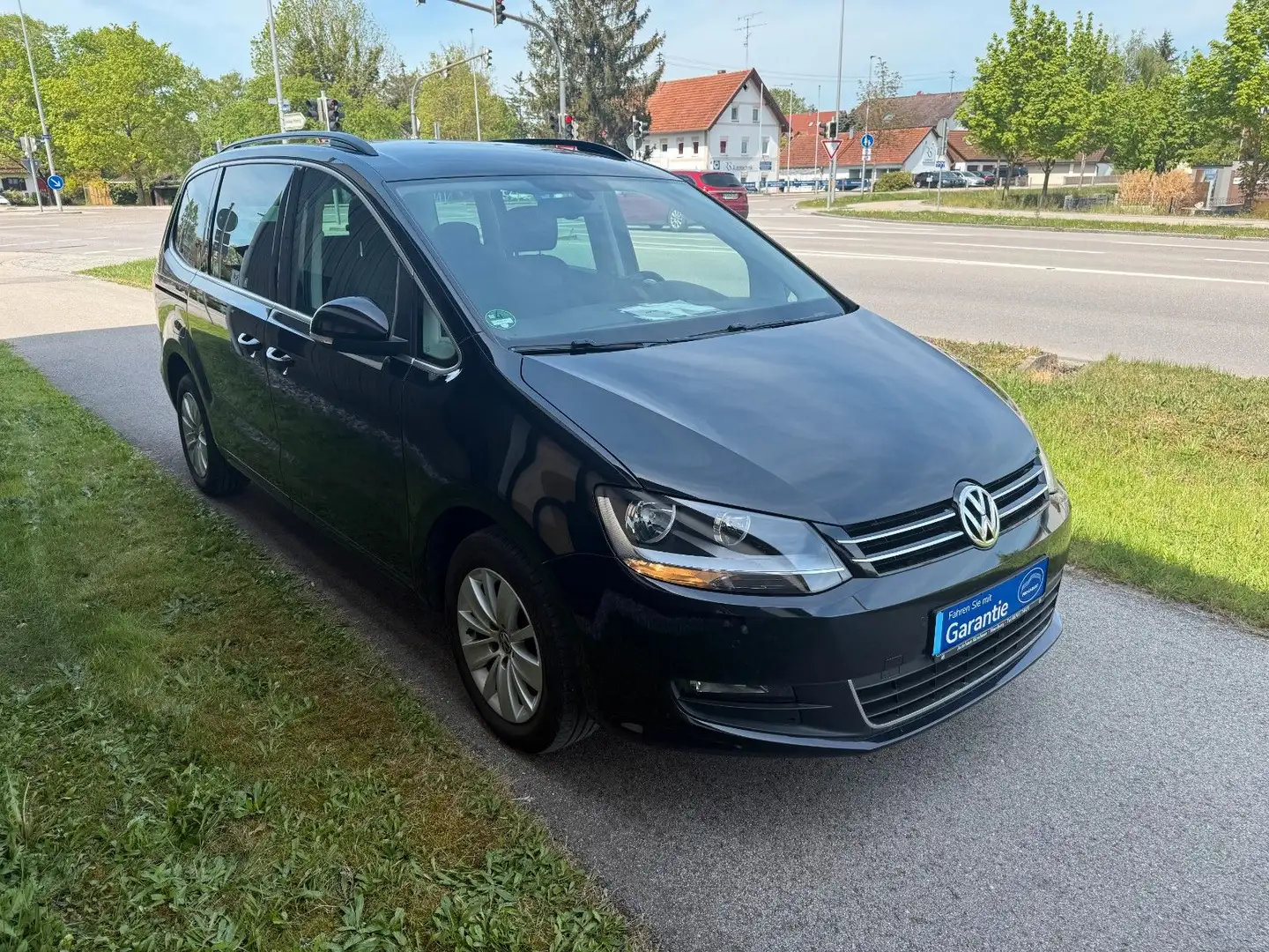 Volkswagen Sharan Comfortline BMT ( 7Sitzer*Automatik) Schwarz - 1