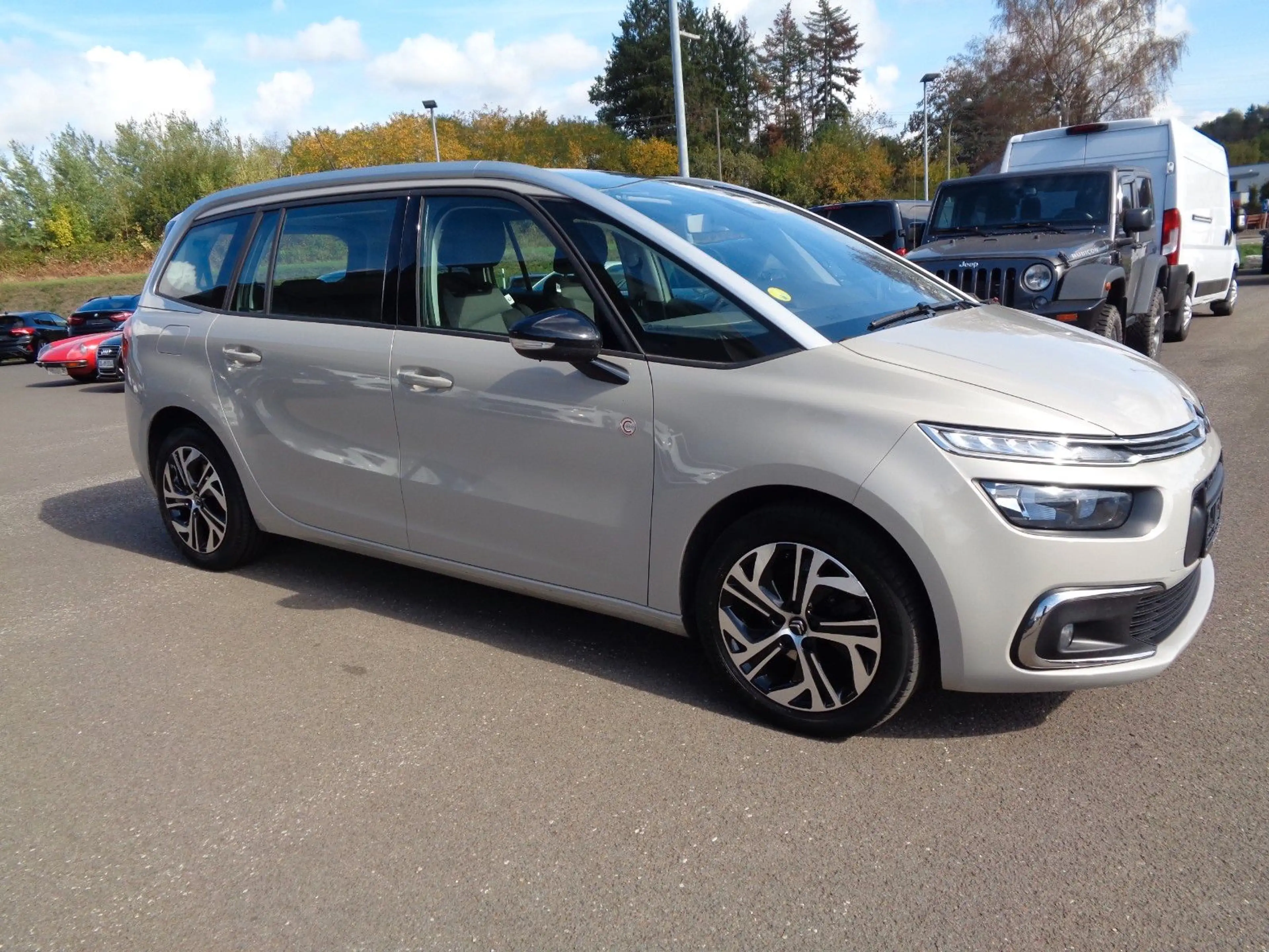 Citroen Grand C4 Picasso /Spacetourer C-Series,7Sitzer — photo 3