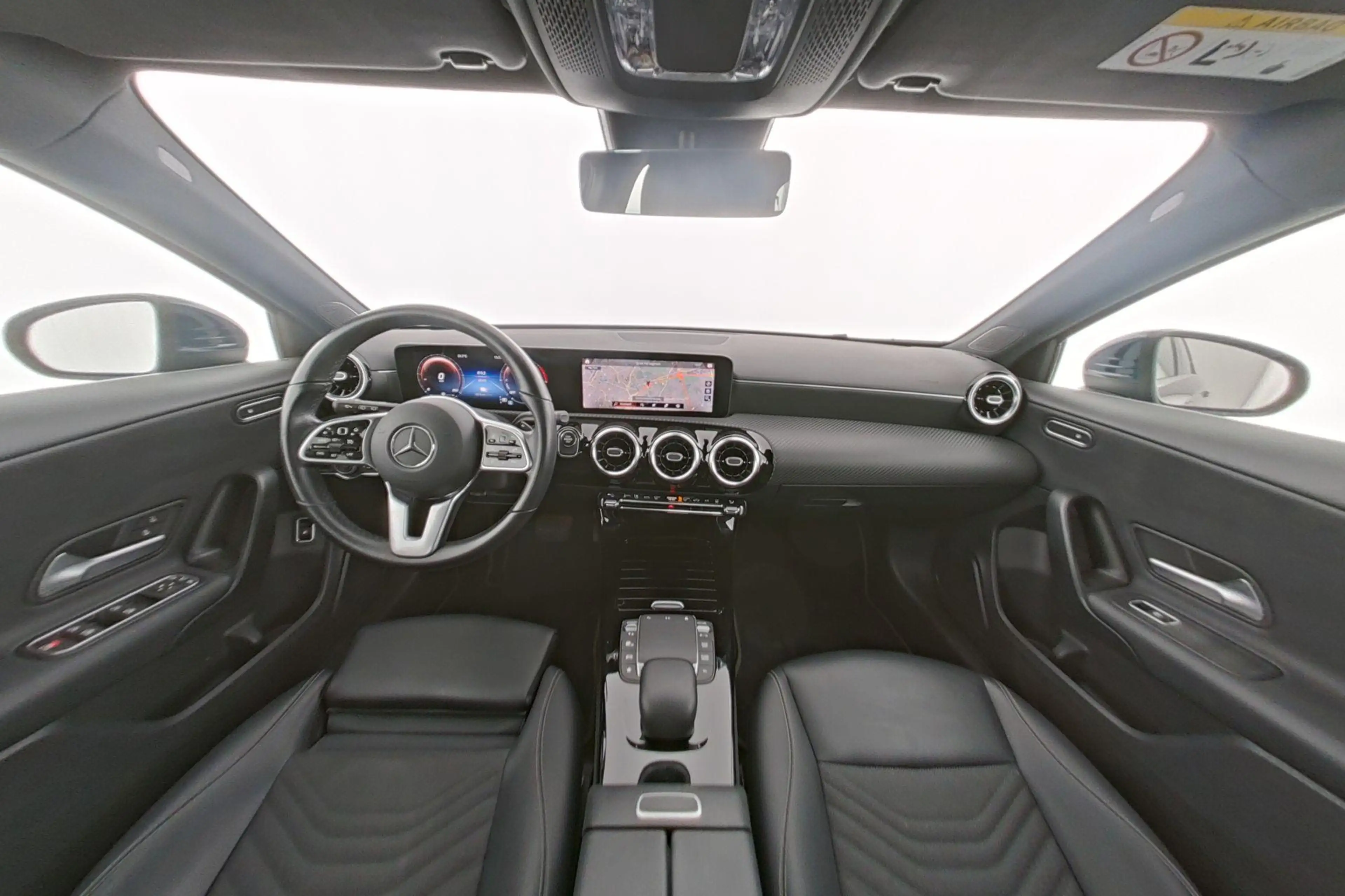 Mercedes-Benz A 250 e Business Line — photo 12