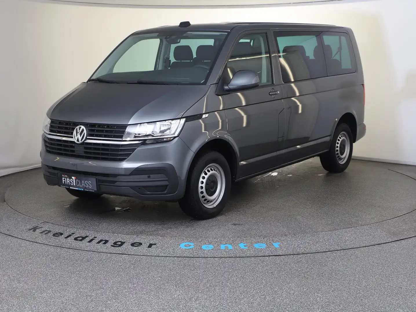 Volkswagen T6.1 Transporter Kombi TDI Gri - 2