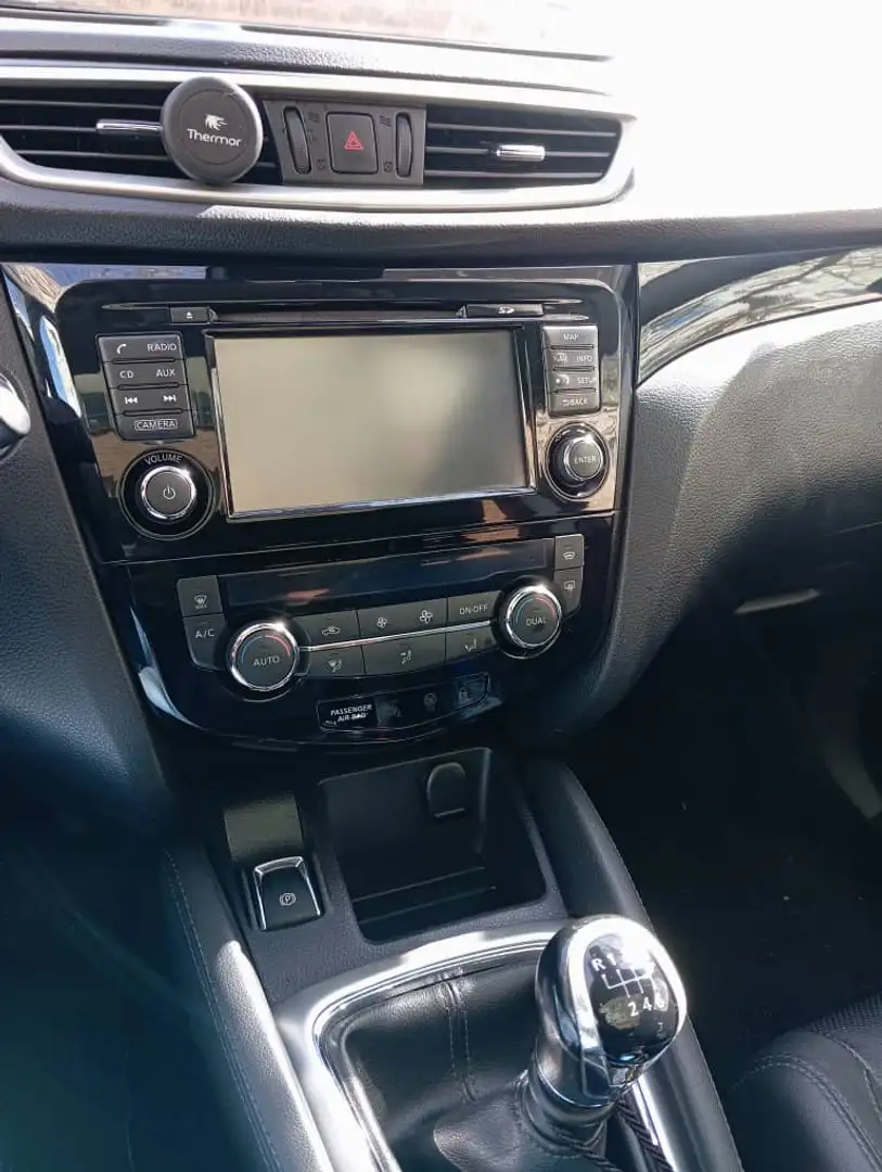 Nissan Qashqai QASHQAI 1.2 DIG-T 115 STOP/START TEKNA Noir - 1