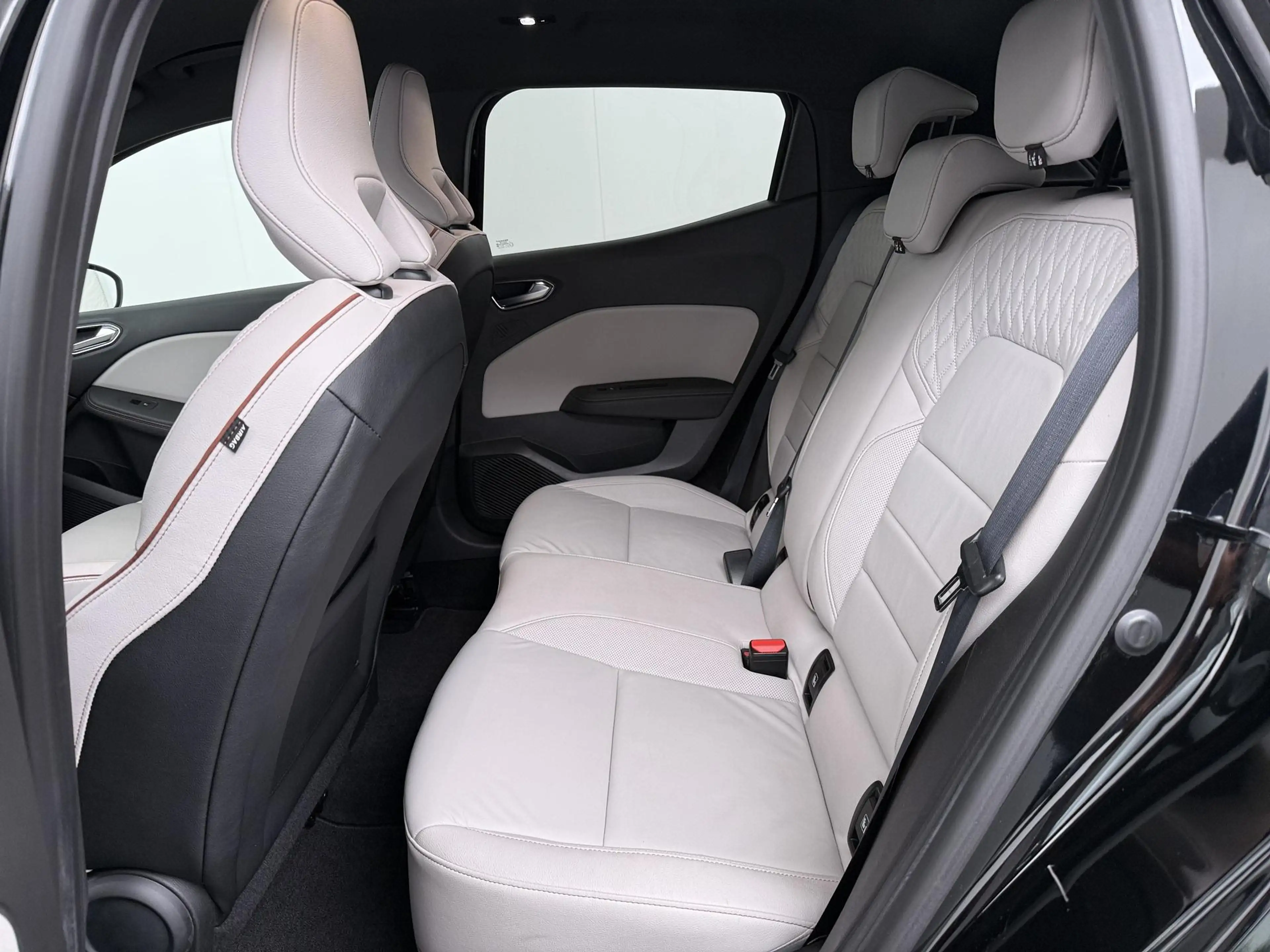 Renault Clio TCe 90 GPF Initiale Paris | Lederen Bekl. | Stoelv — photo 14