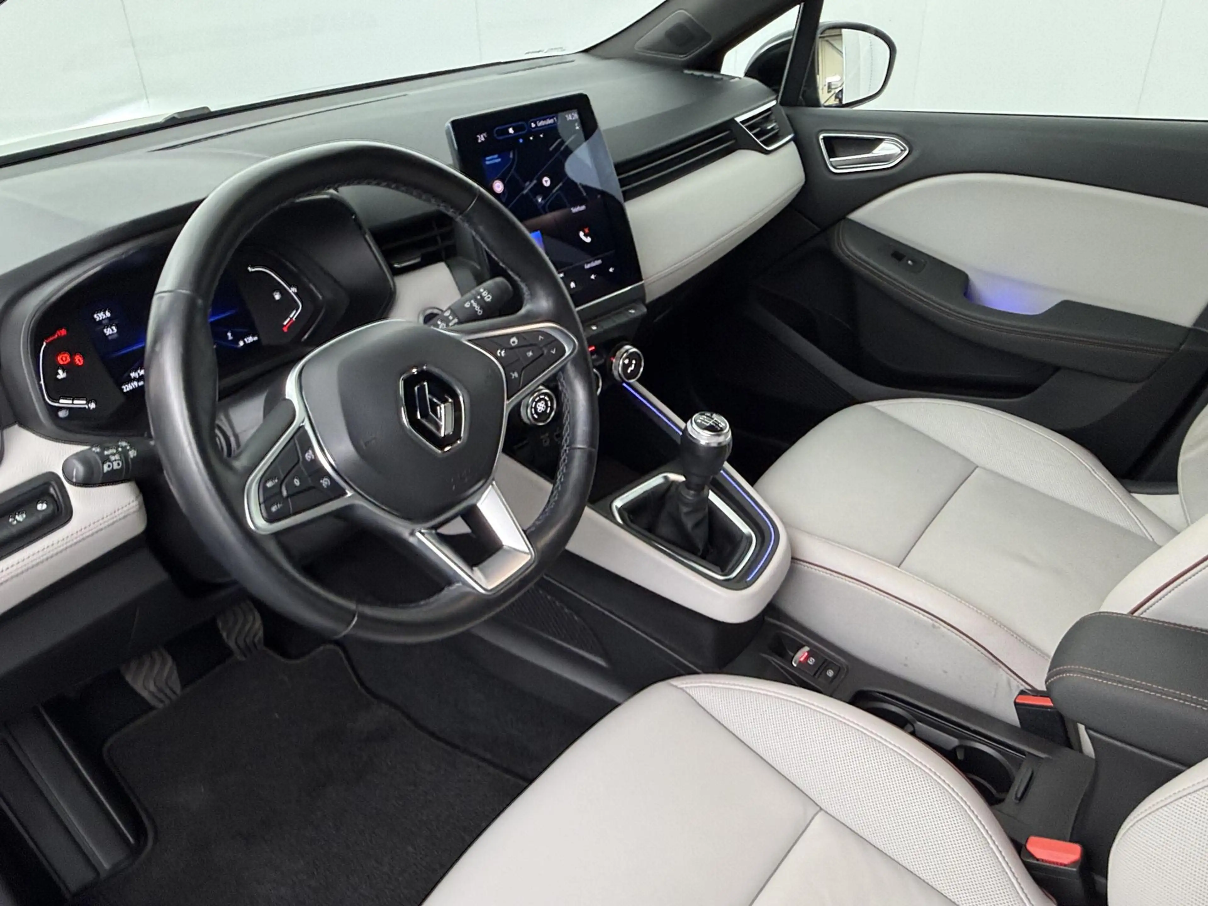 Renault Clio TCe 90 GPF Initiale Paris | Lederen Bekl. | Stoelv — photo 9