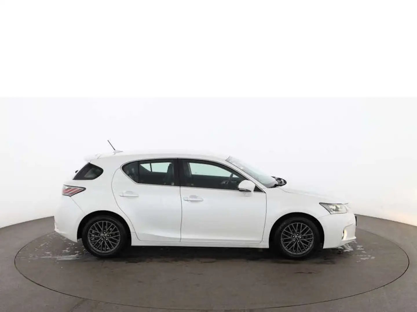 Lexus CT 200h Aut NAVI LEDER SITZHZG KLIMA R-CAM PDC Weiß - 2