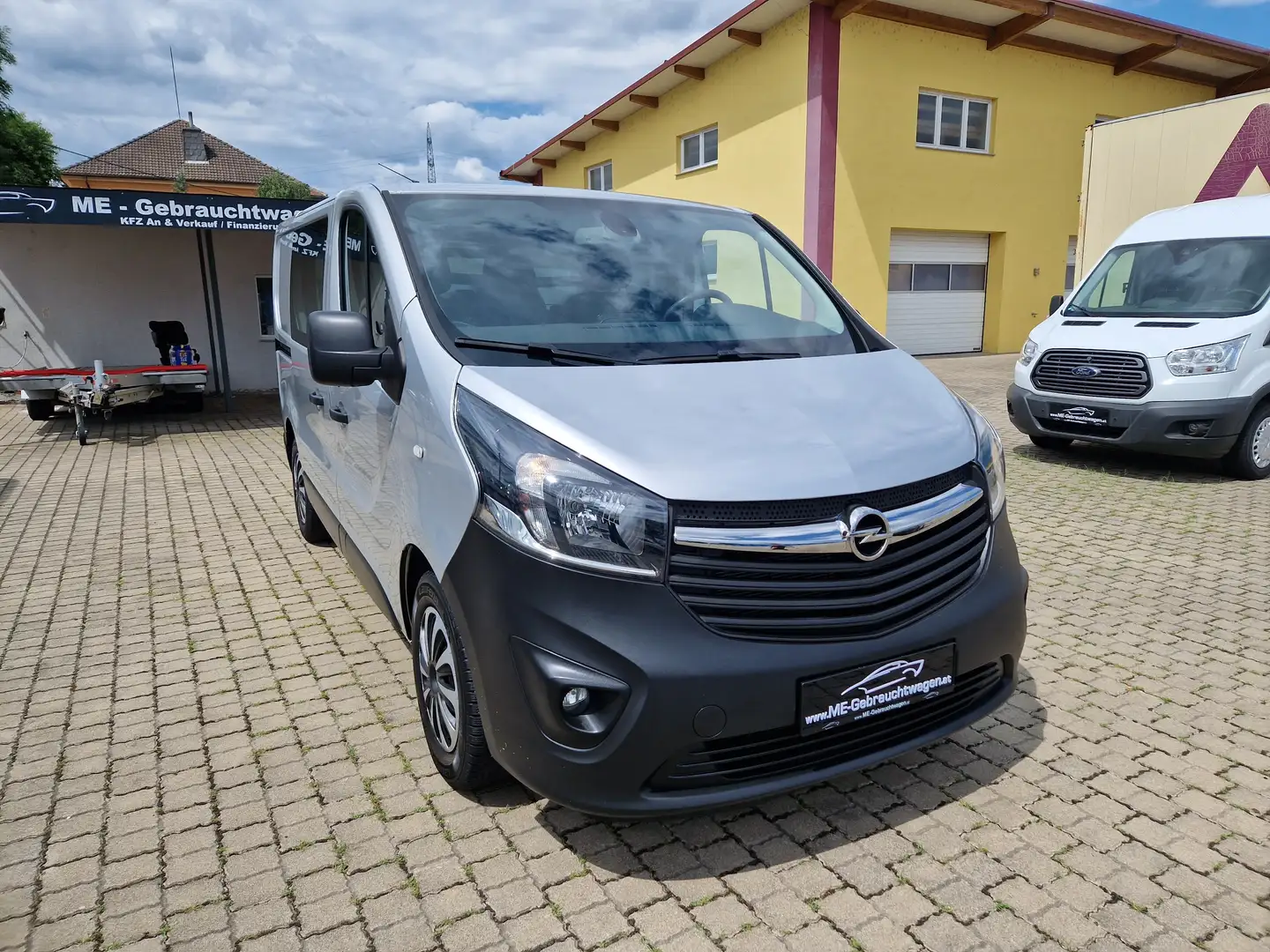 Opel Vivaro Kasten L1H1 Mwst Ausweisbar Netto 13292,-* Gris - 2