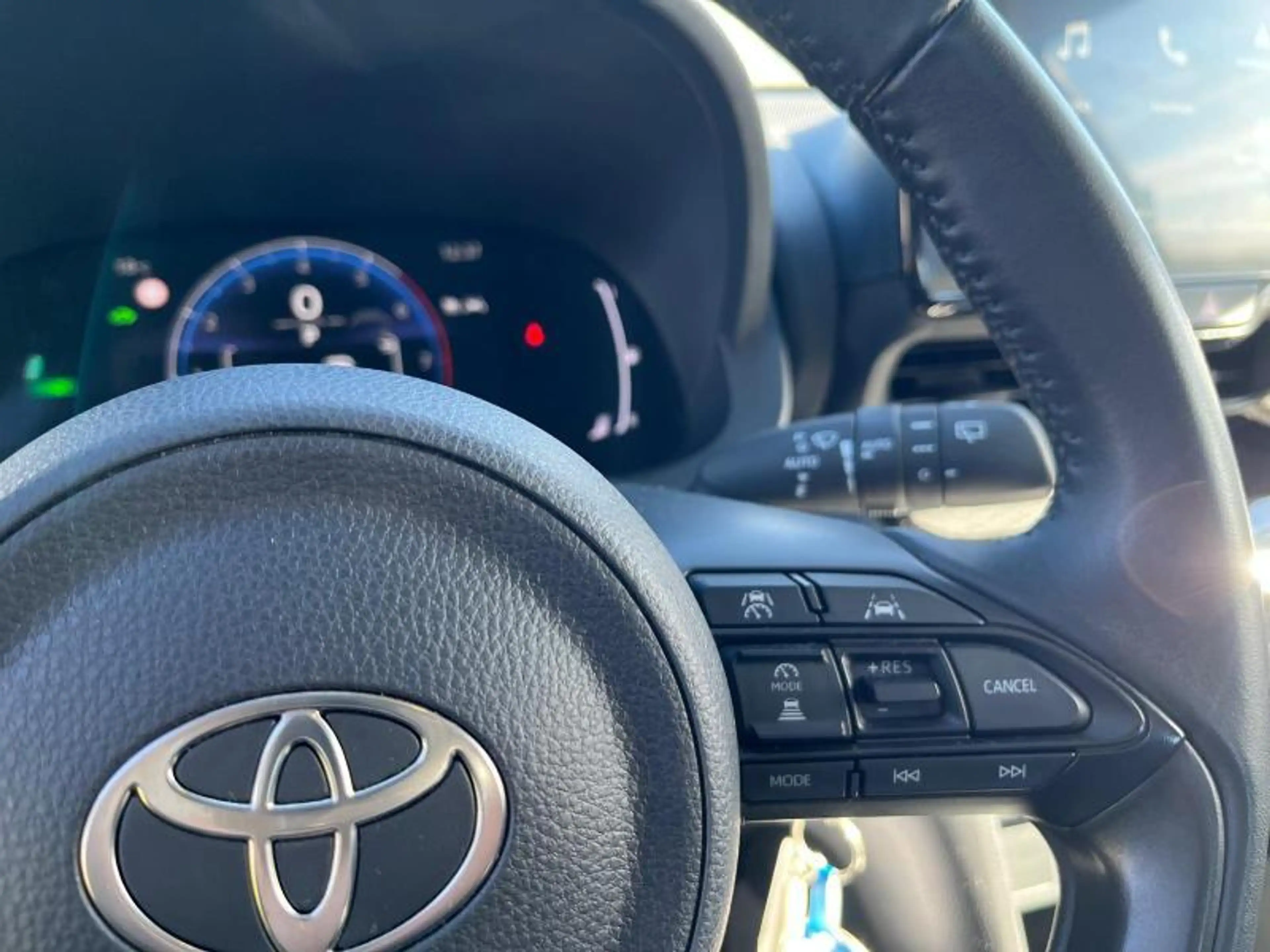Toyota Yaris Cross 1.5 HYB DYNAMIC — photo 13