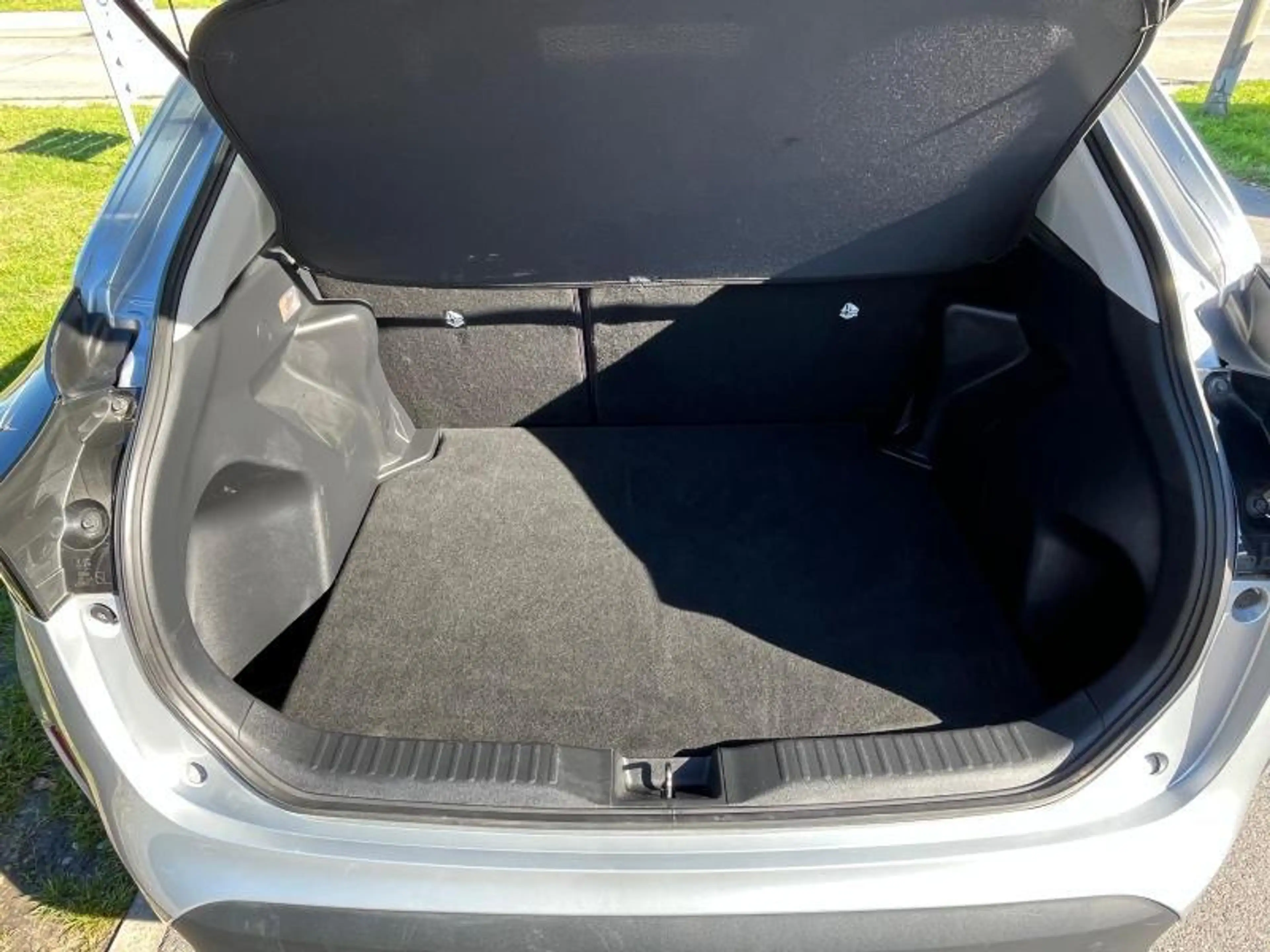 Toyota Yaris Cross 1.5 HYB DYNAMIC — photo 8