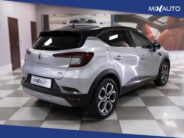 Renault Captur view 5