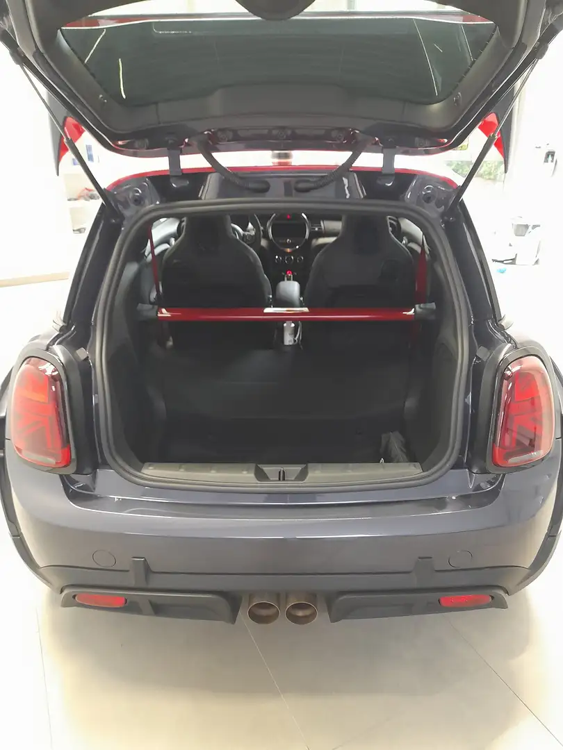 MINI John Cooper Works Mini John Cooper Works GP3 Aut. - 2