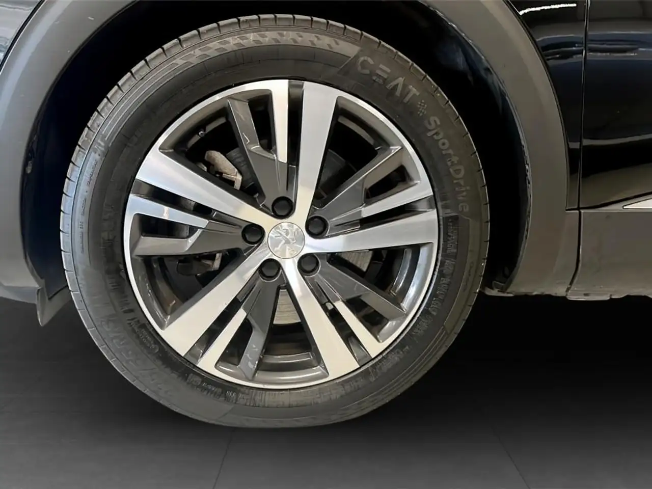 Peugeot 3008 1.6 hybrid4 Allure Pack 300cv e-eat8 7